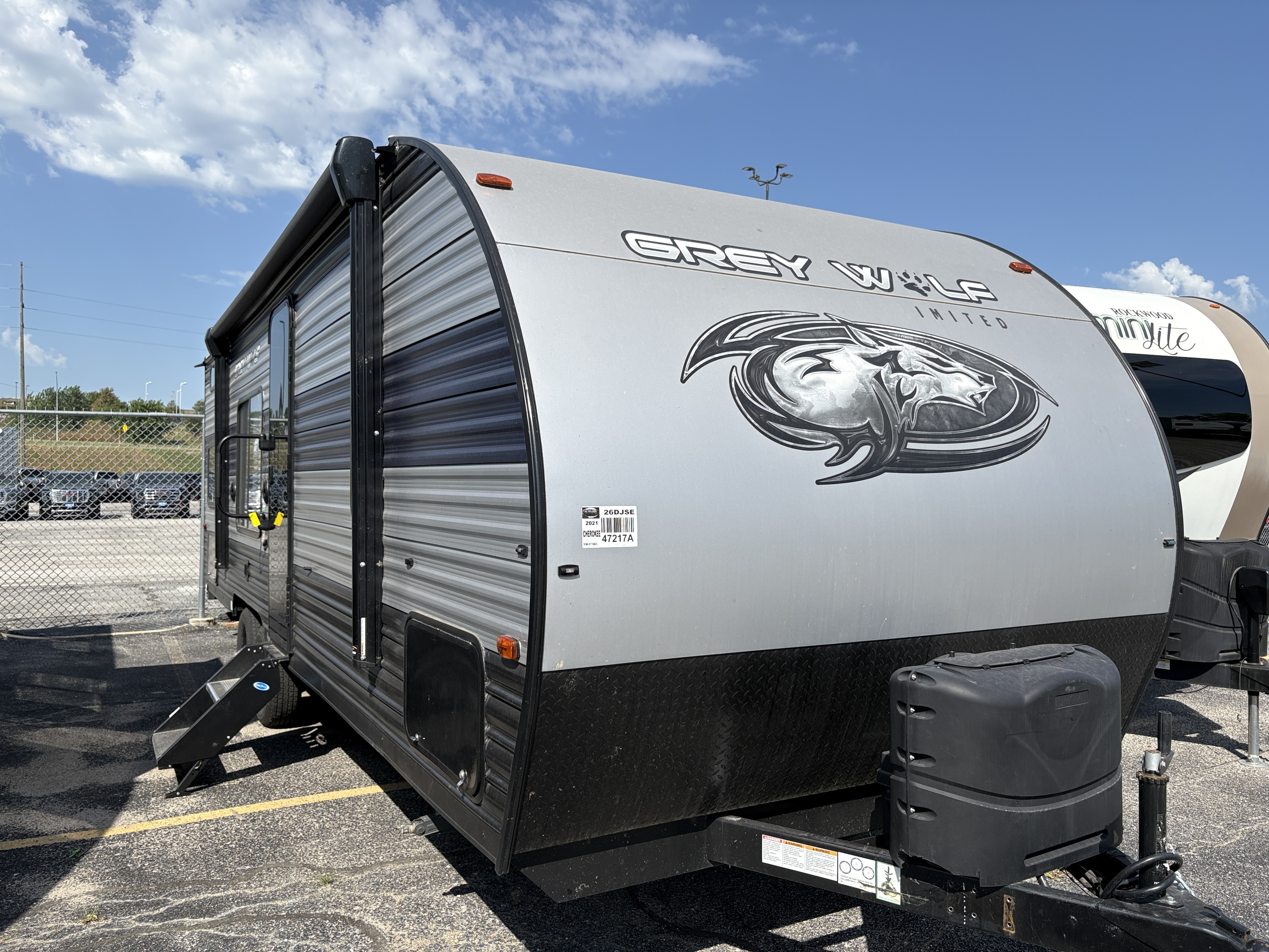 2021 Forest River Cherokee Grey Wolf 26DJSE in omaha NE