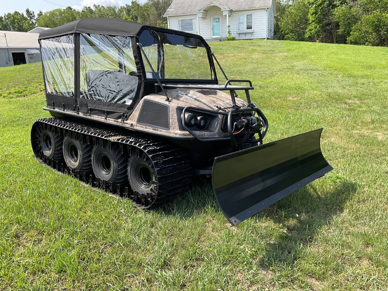 A photo of this 2022 Argo Aurora 800 SX HuntMaster