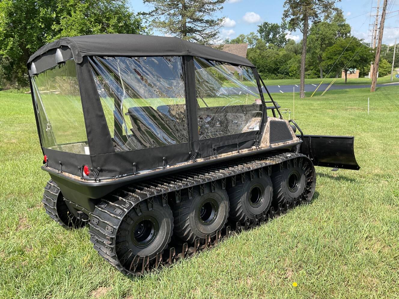 A photo of this 2022 Argo Aurora 800 SX HuntMaster