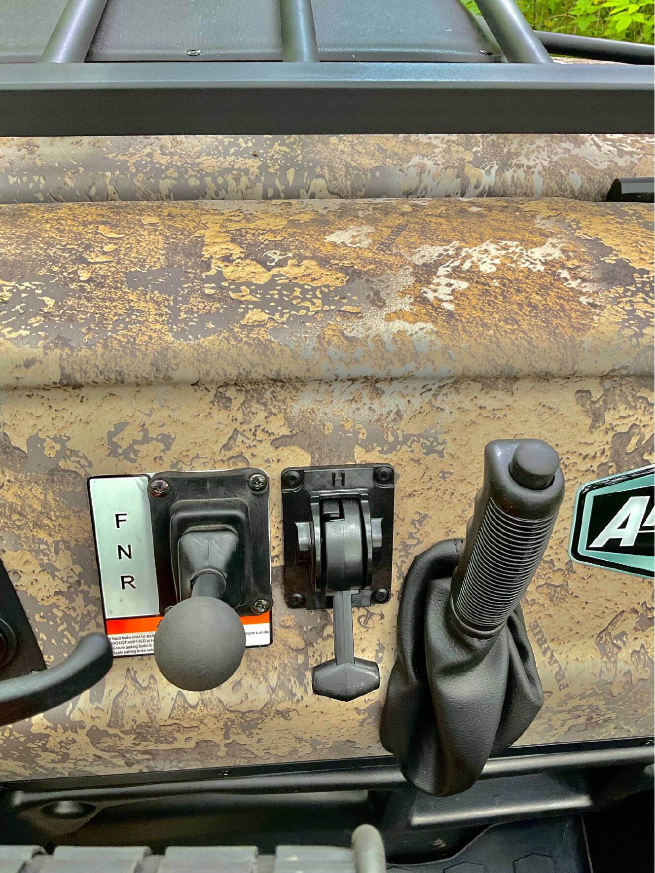 A photo of this 2022 Argo Aurora 800 SX HuntMaster