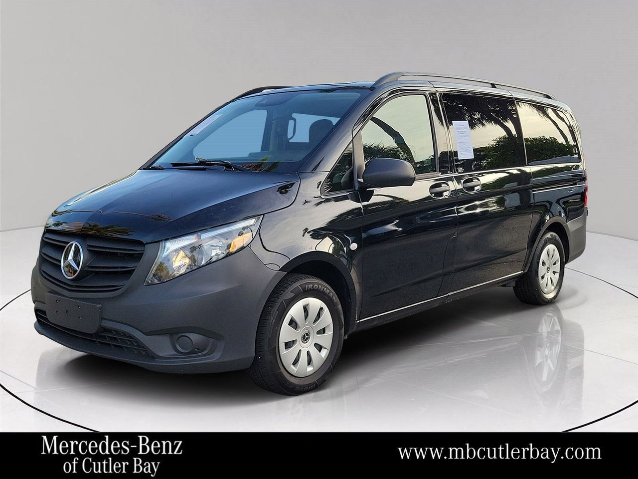 2023 MERCEDES-BENZ METRIS in Cutler Bay, FL