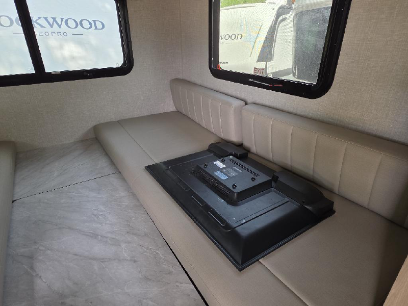 2023 FOREST RIVER ROCKWOOD GEO PRO G15TB