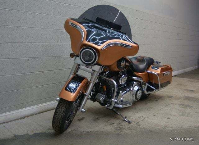 2008 Harley-Davidson FLHX in fredericksburg VA