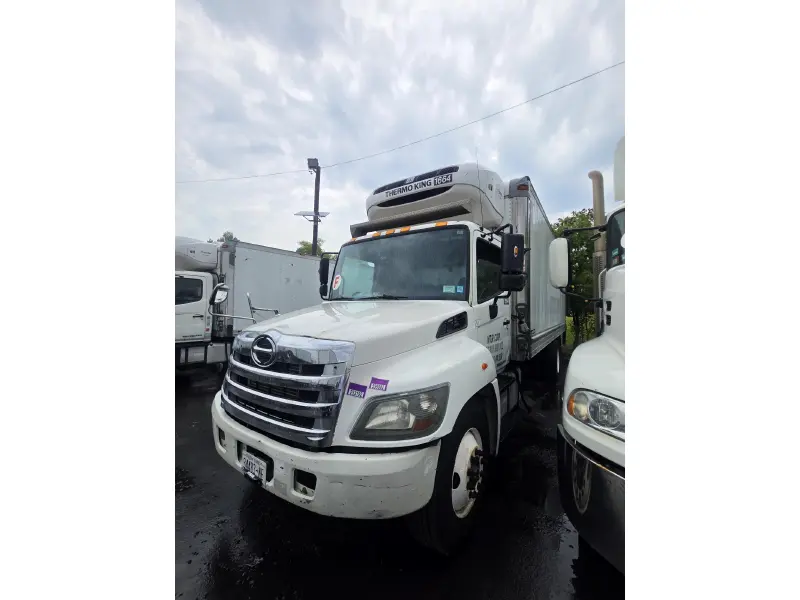 2015 HINO 258/268