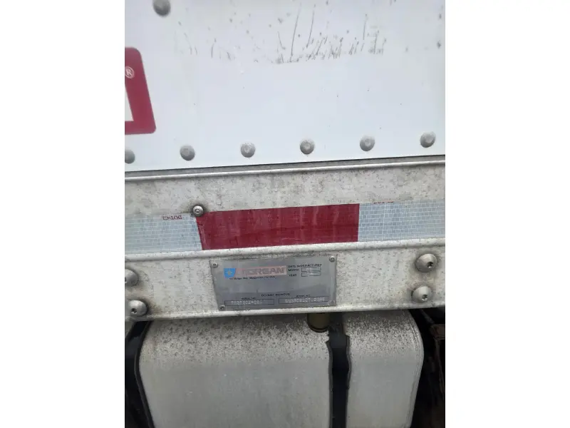 2017 FREIGHTLINER BUSINESS CLASS M2 106