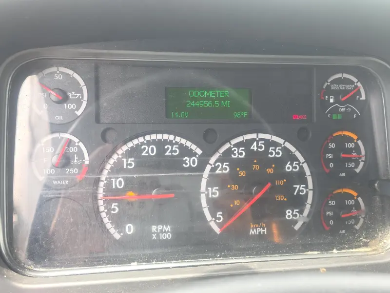2018 FREIGHTLINER BUSINESS CLASS M2 106