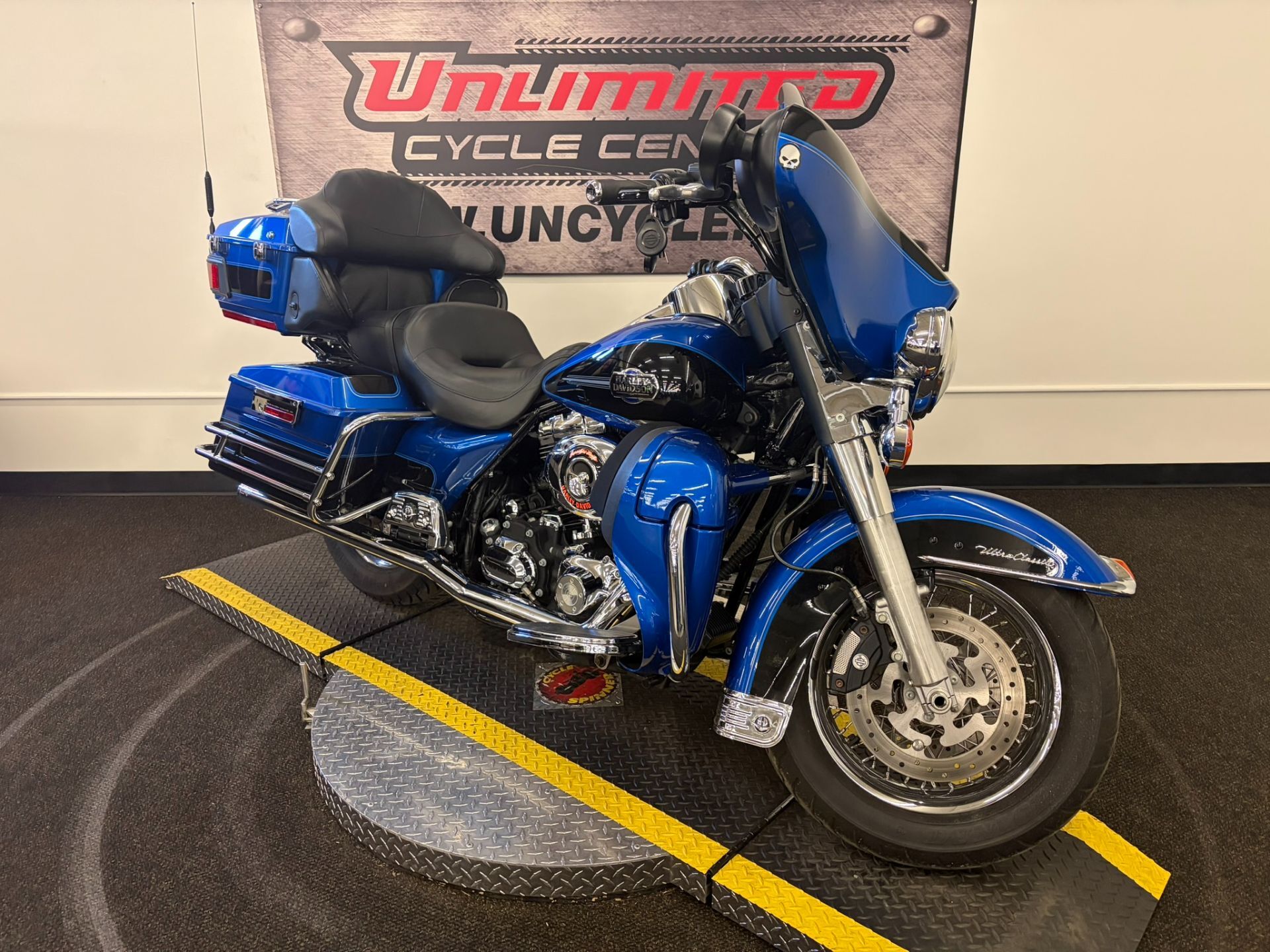 2008 Harley-Davidson Ultra Classic® Electra Glide® ULTRA CLASSIC FLHTCU in Tyrone, PA