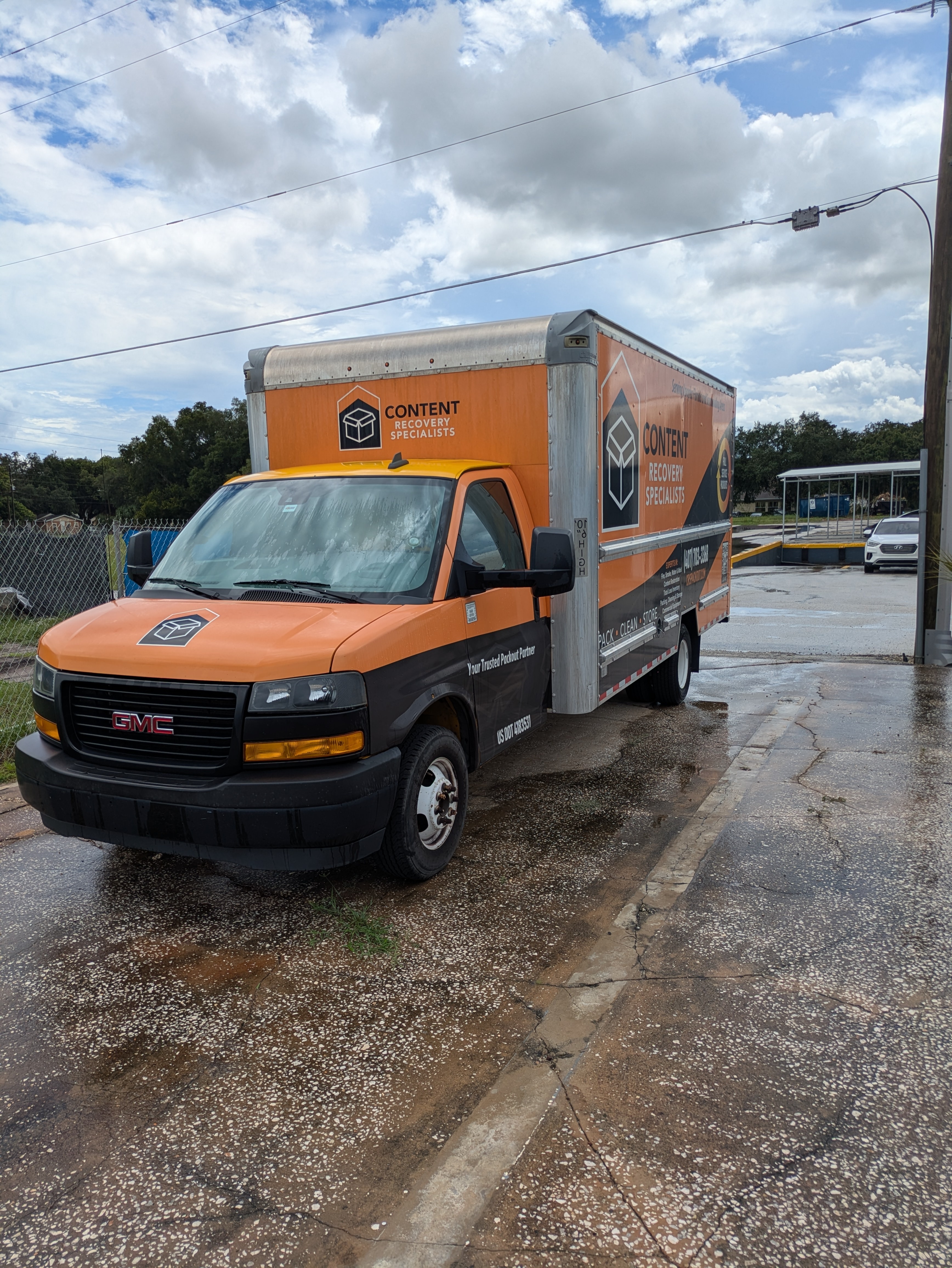 2021 GMC SAVANA G3500 in Apopka, FL