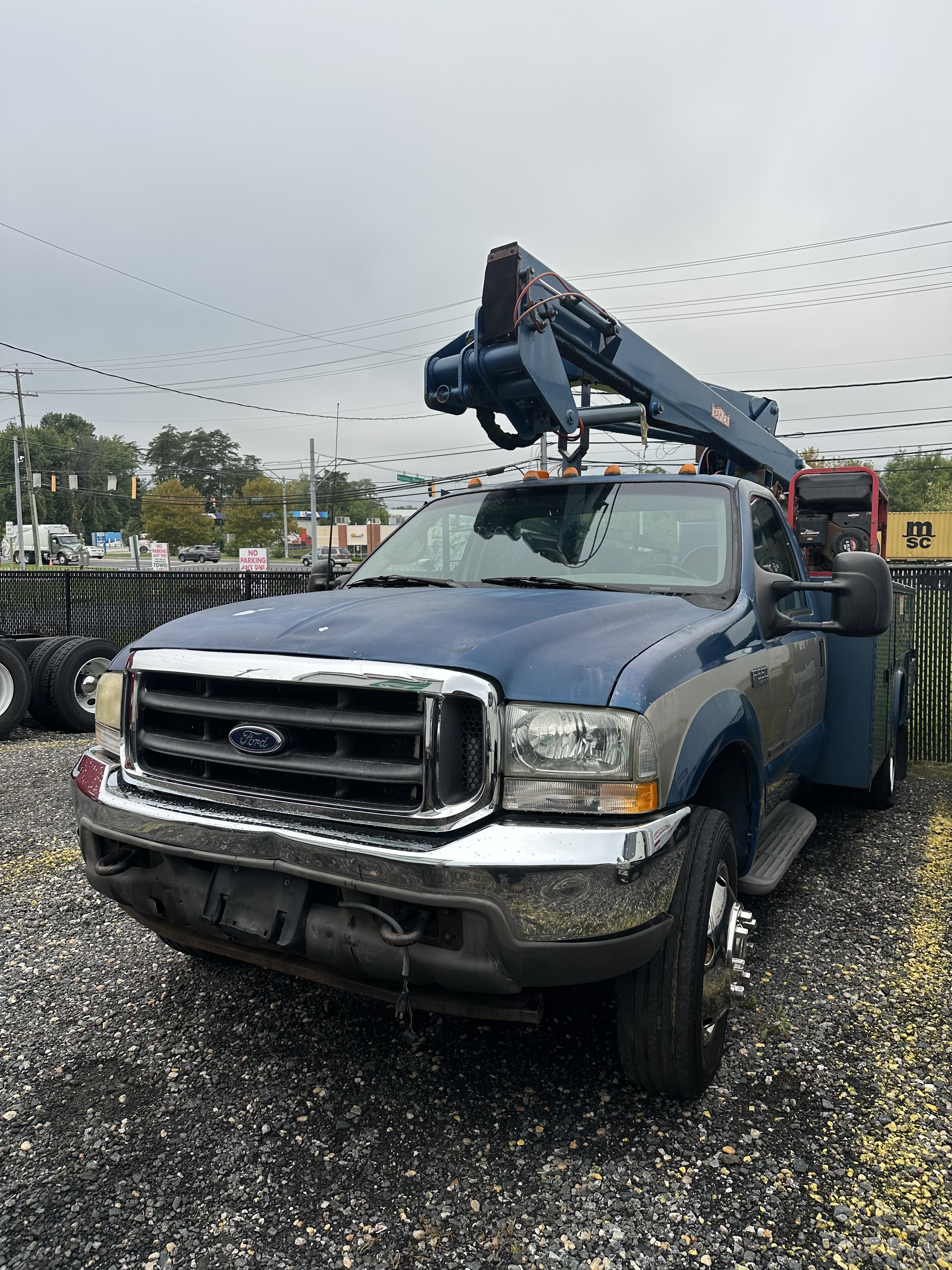 2002 FORD F550 in Elkridge, MD