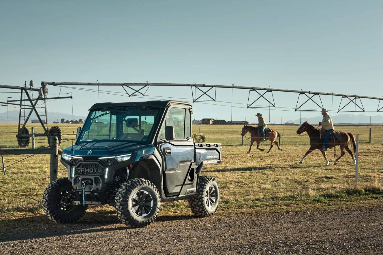 A photo of this 2027 CFMOTO UFORCE U10 Pro Highland EPS