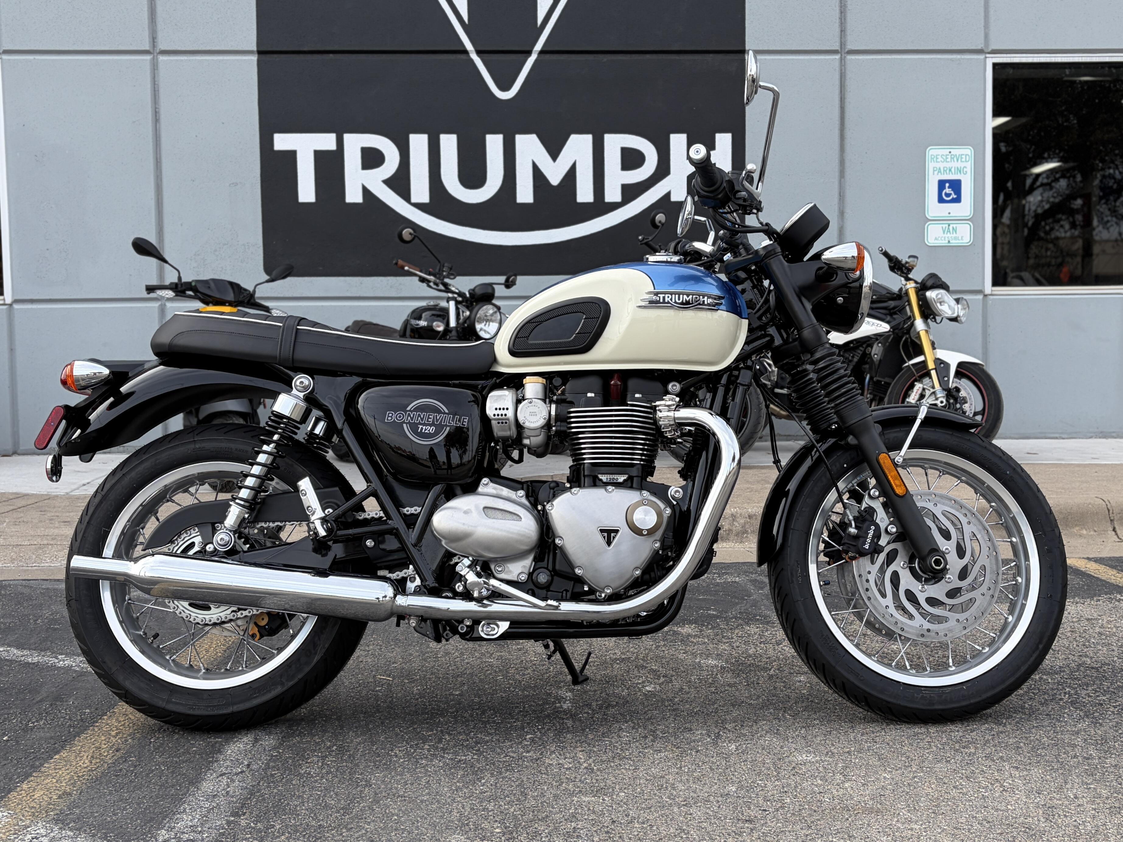 2026 Triumph Bonneville T120 BASE in Austin, TX
