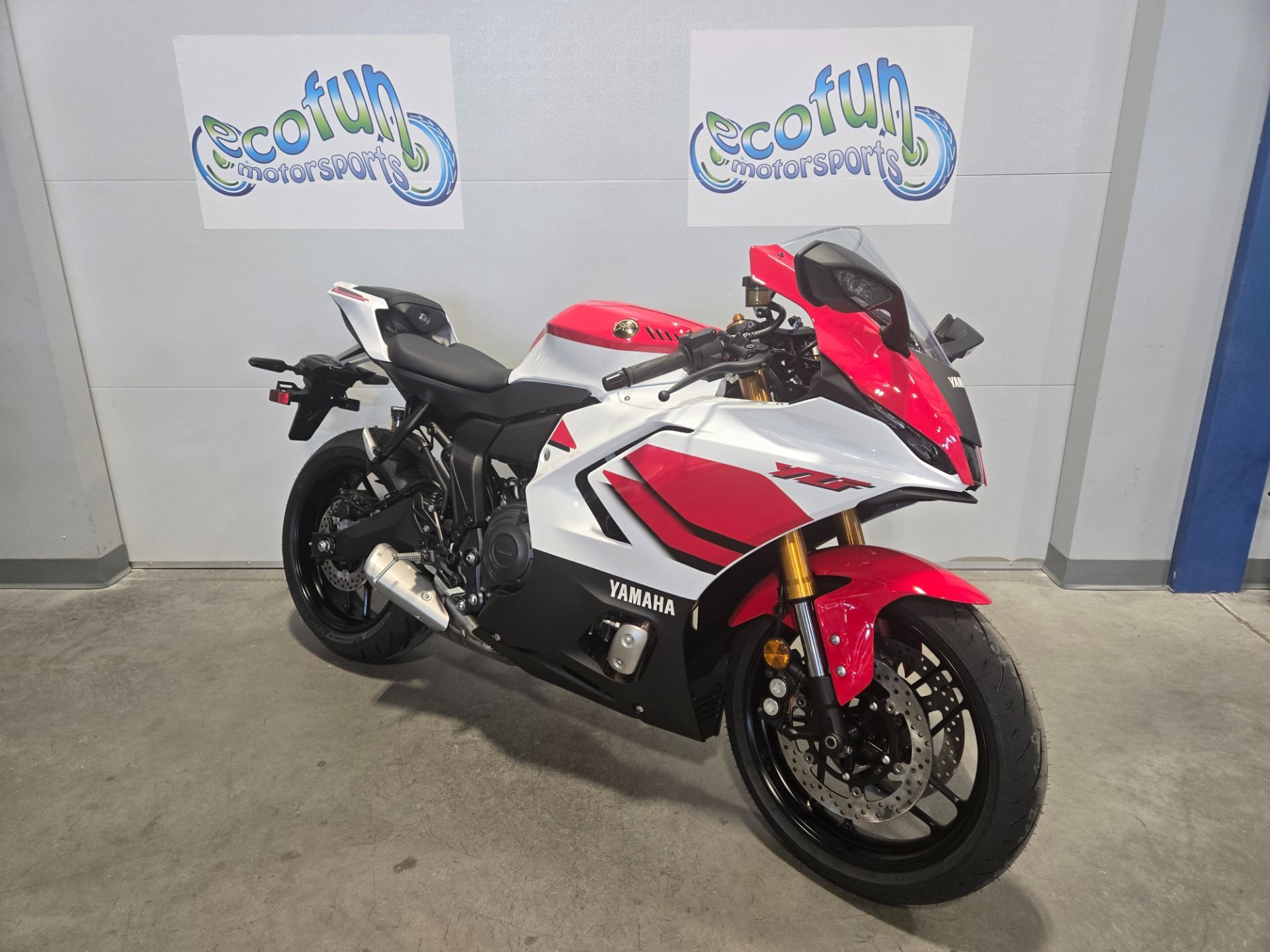 2026 Yamaha YZF-R7 R7 in Forest Lake, MN
