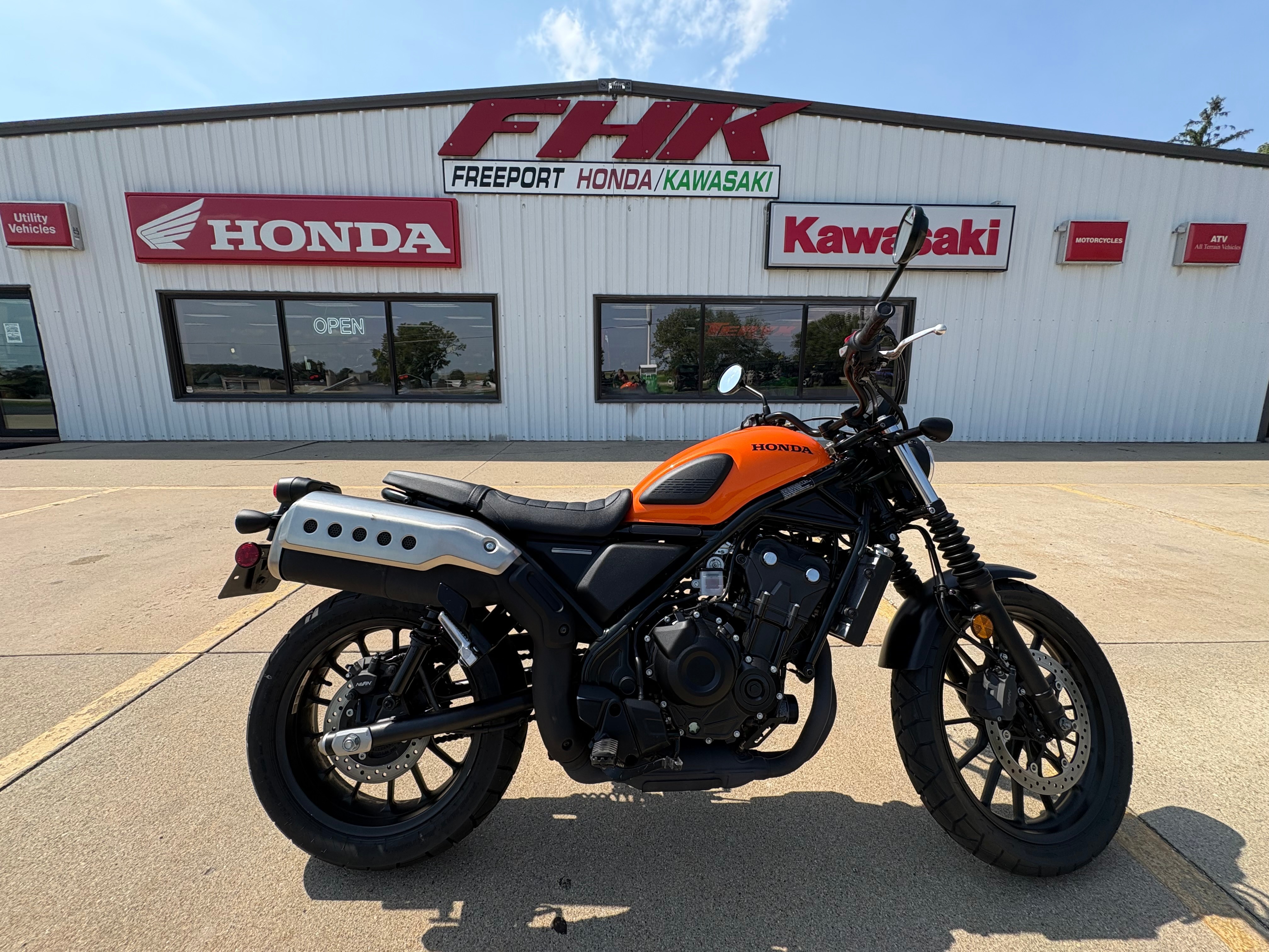 2023 Honda SCL500 500 in Freeport, IL