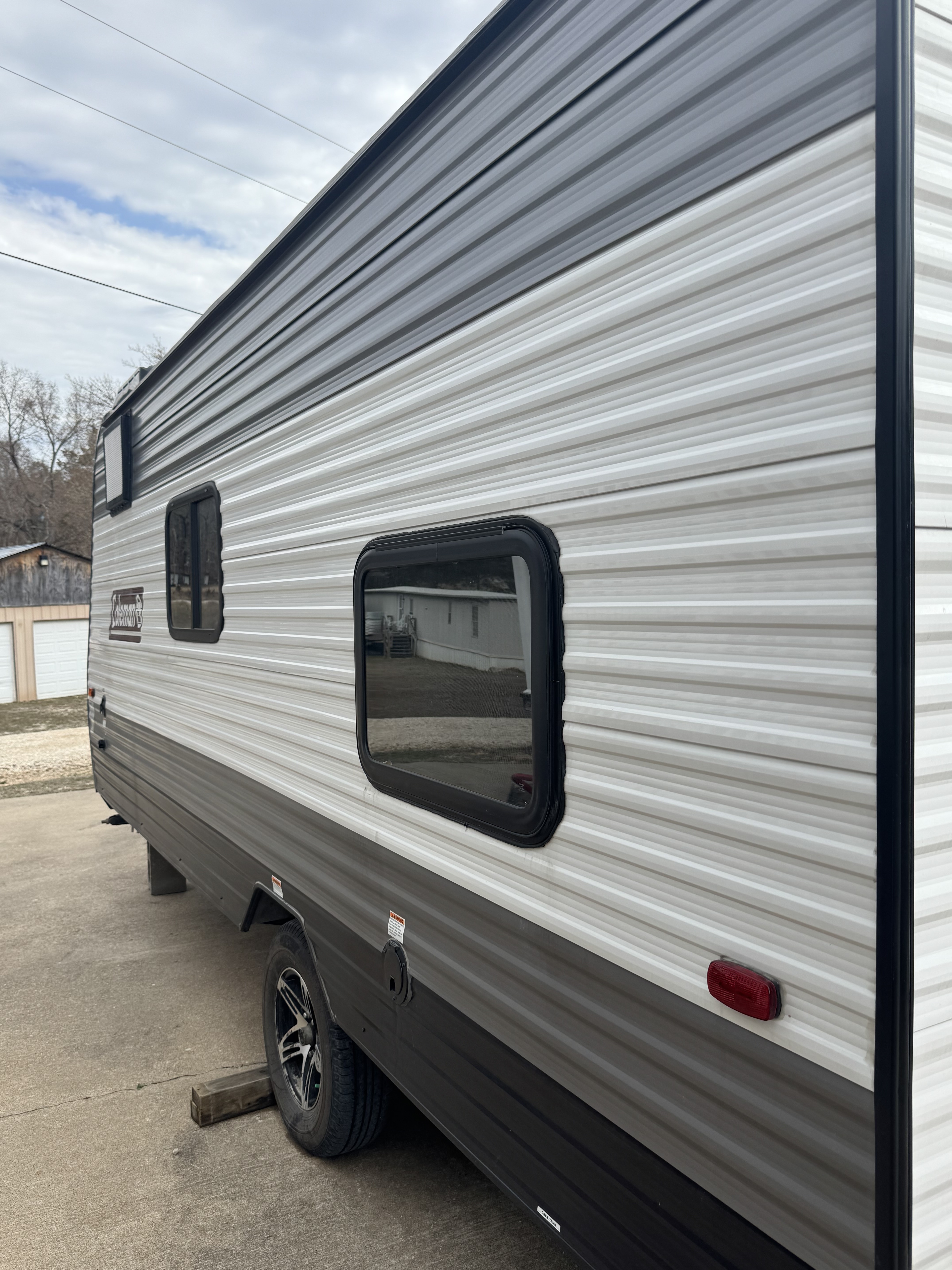 2020 Dutchmen COLEMAN 17B RV