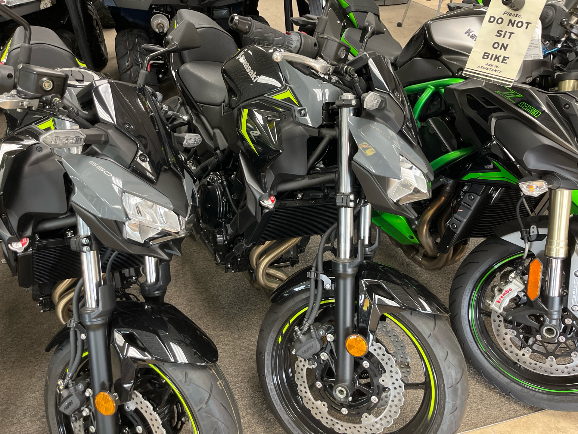 2024 Kawasaki Z650 650 in Berkeley Springs, WV
