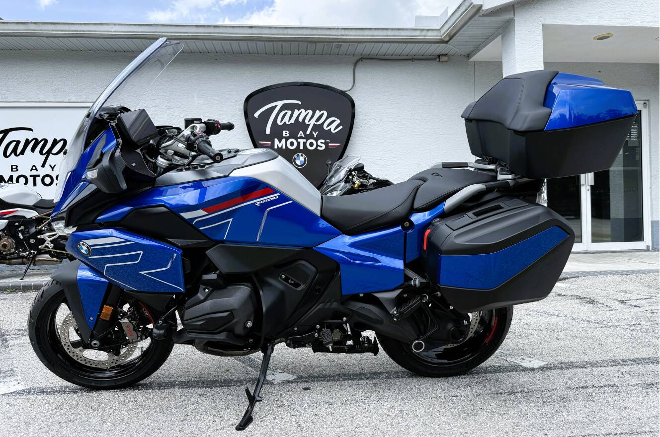 A photo of this 2026 BMW R 1300 RT