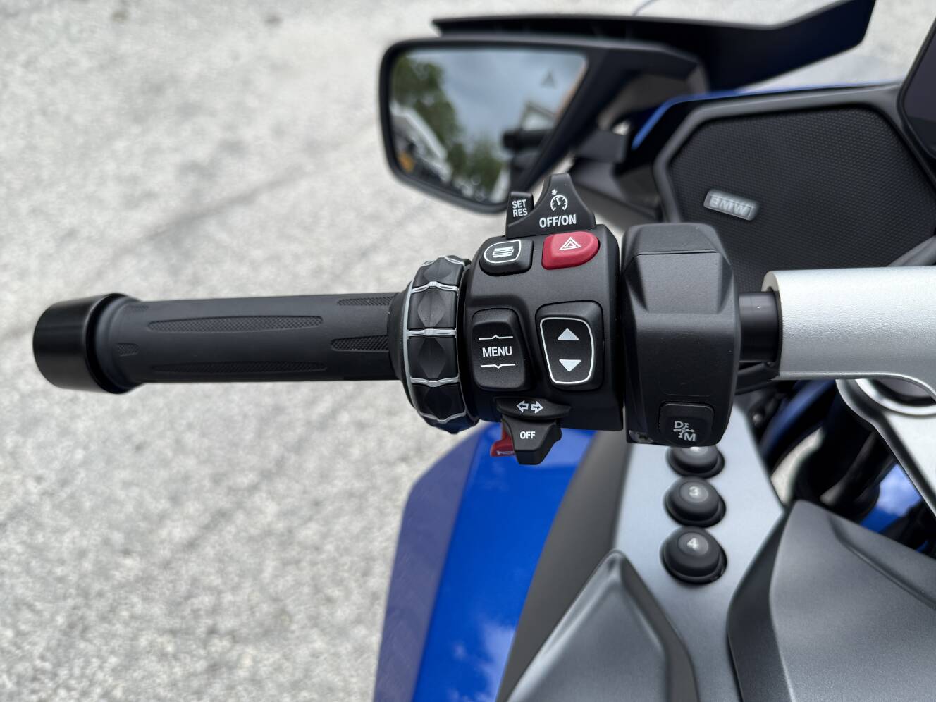 A photo of this 2026 BMW R 1300 RT