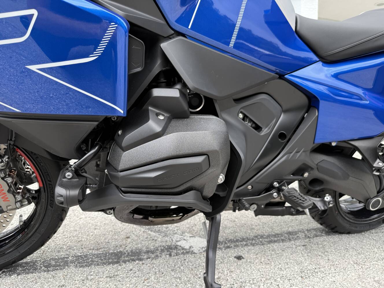 A photo of this 2026 BMW R 1300 RT