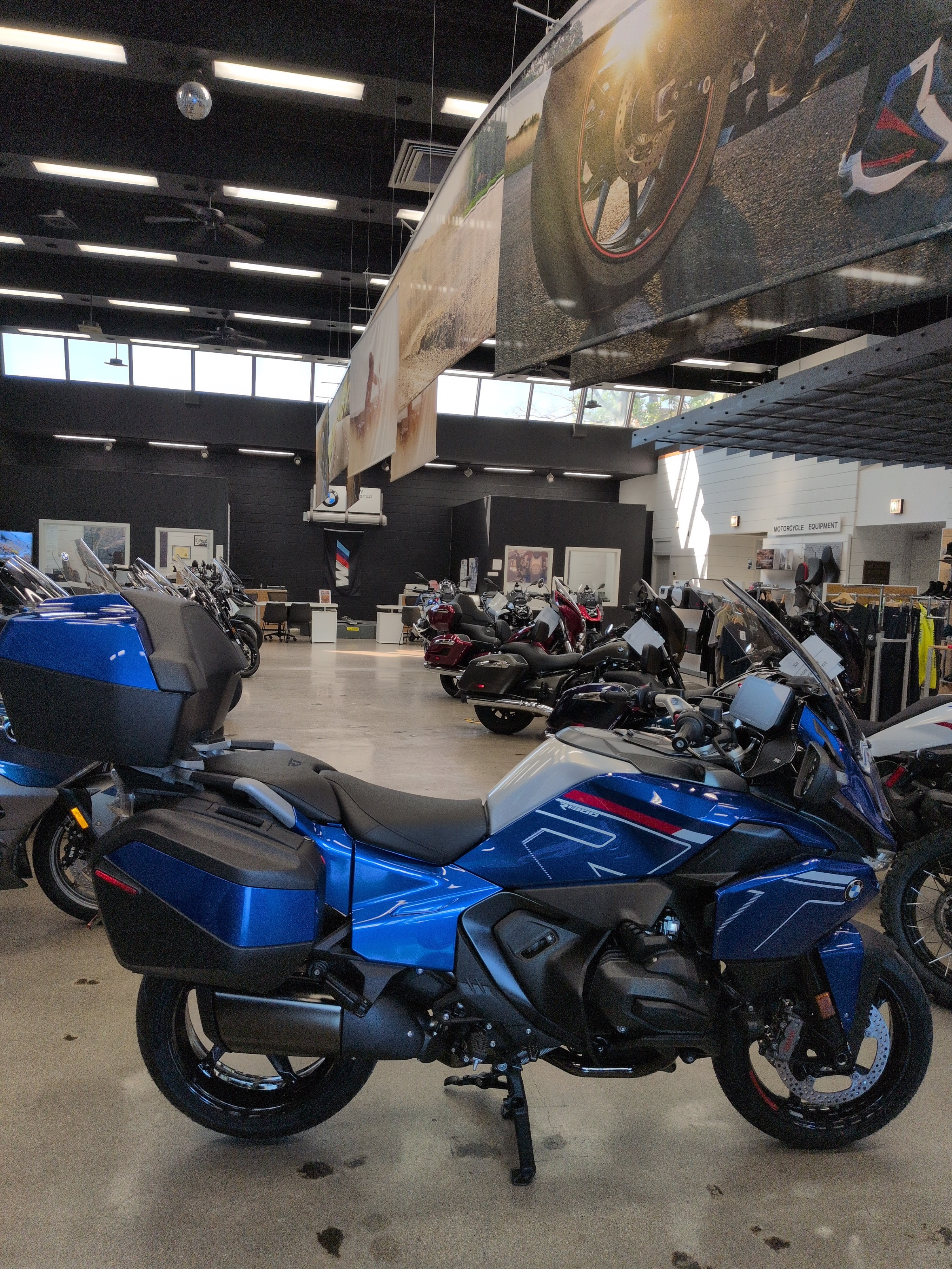 2026 BMW R 1300 RT in Middletown, OH