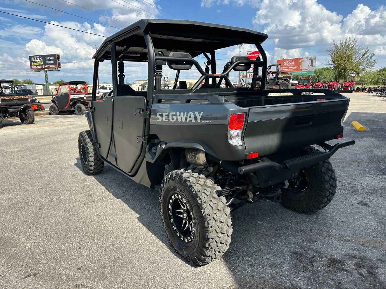 A photo of this 2025 Segway Powersports UT10 P Crew