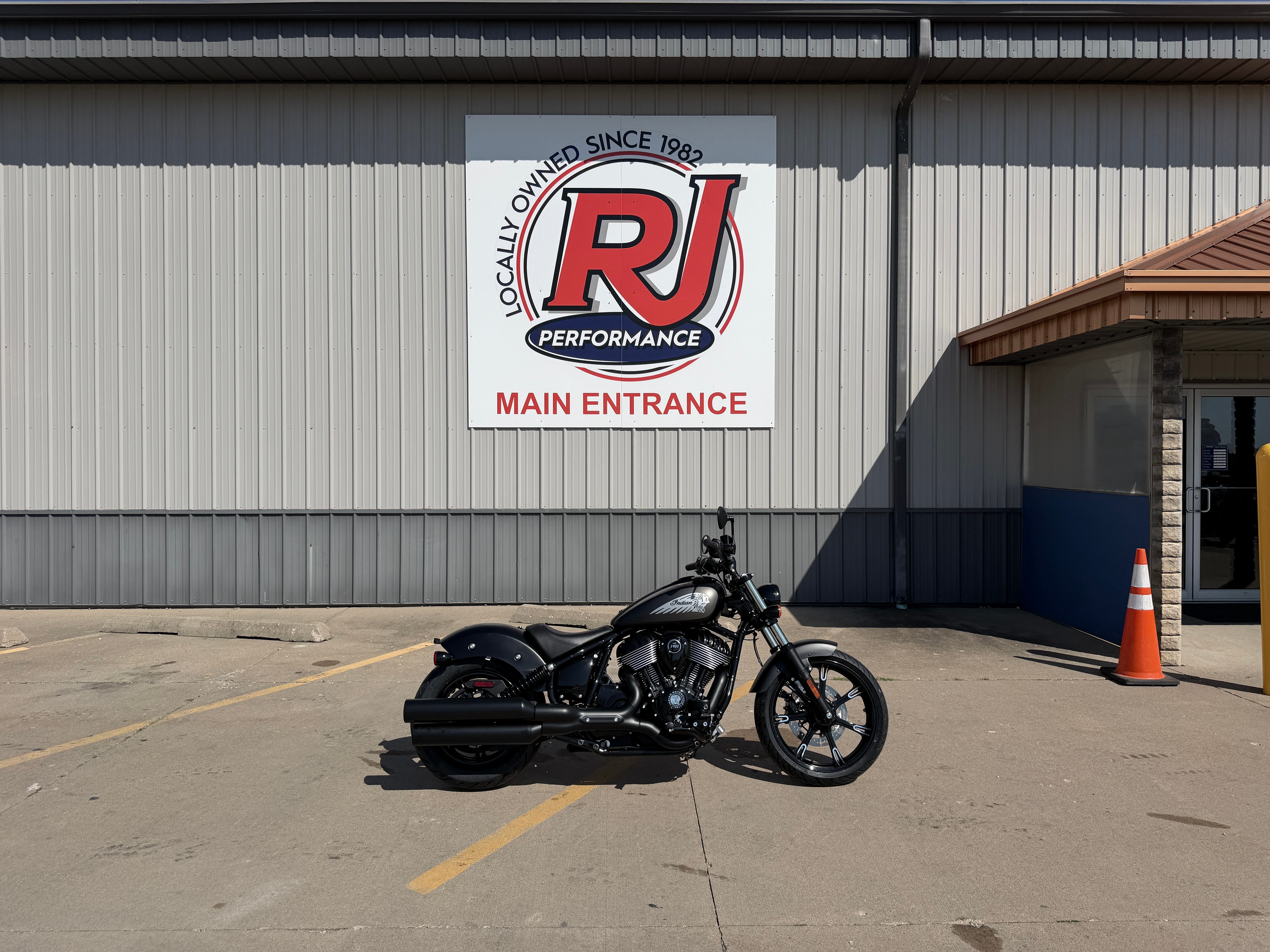 2026 Indian Motorcycle Chief Dark Horse® DARK HORSE in Ottumwa, IA