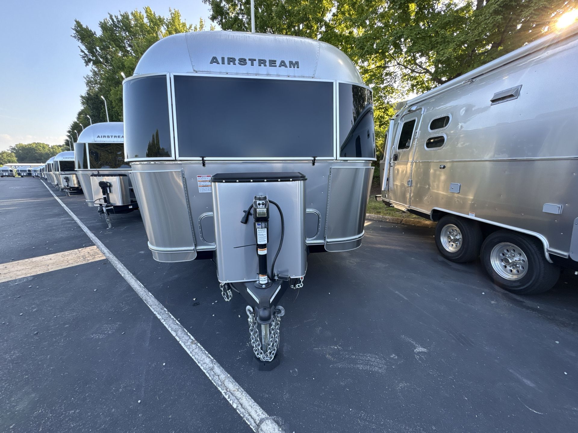 2025 Airstream International 27FBQ in colfax NC