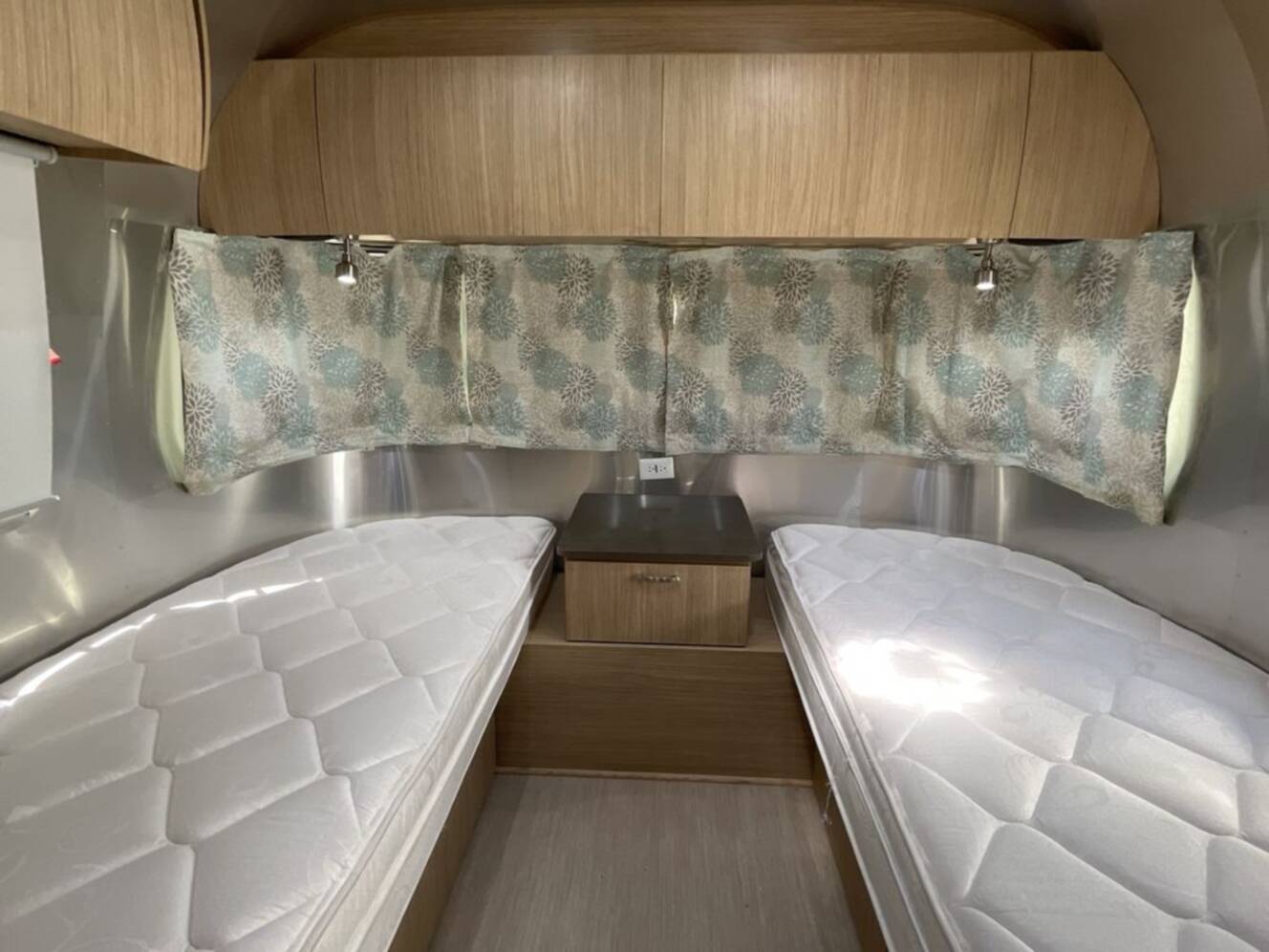 A photo of this 2019 Airstream Flying Cloud 25FB