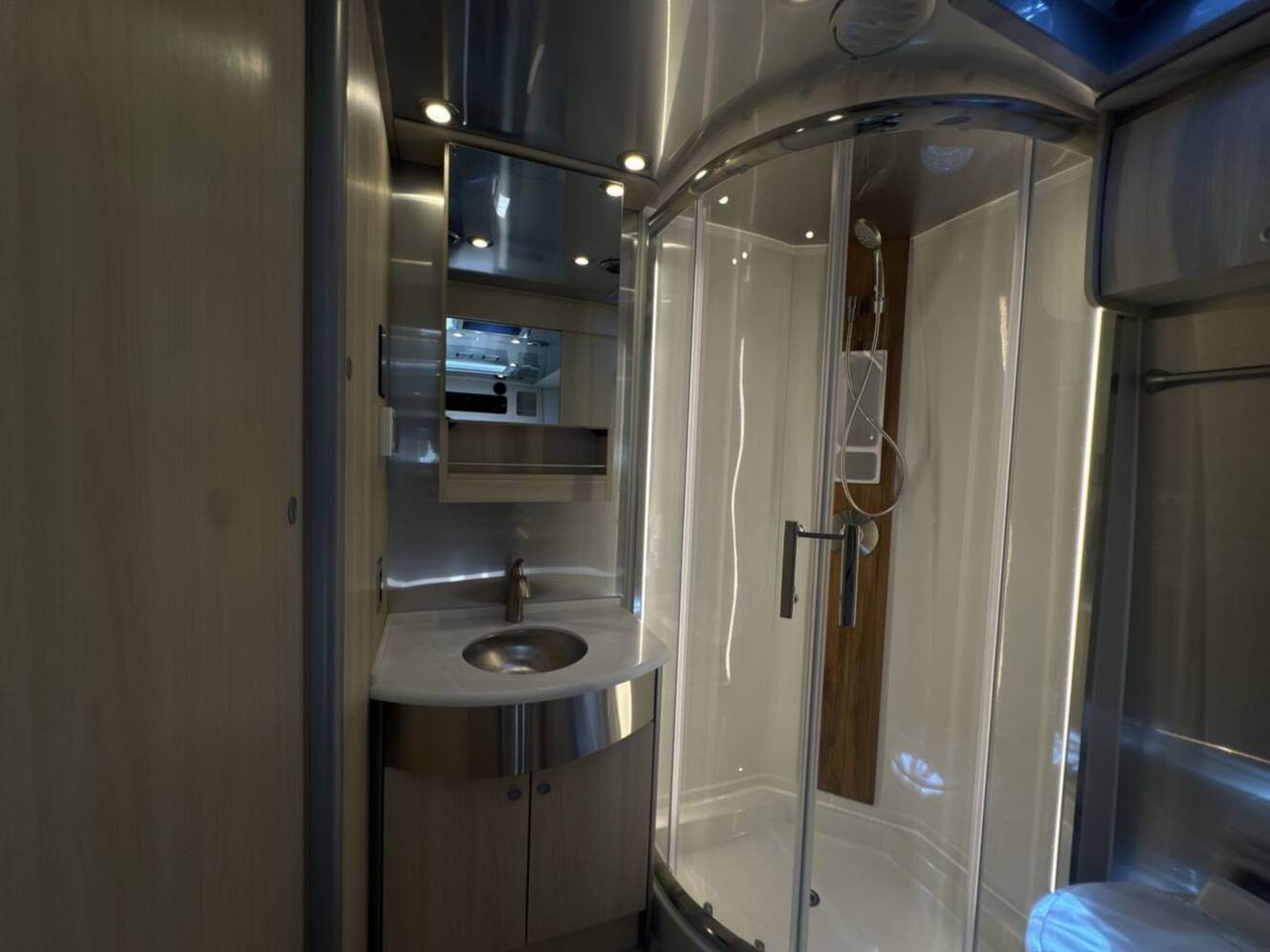 A photo of this 2026 Airstream Atlas MS