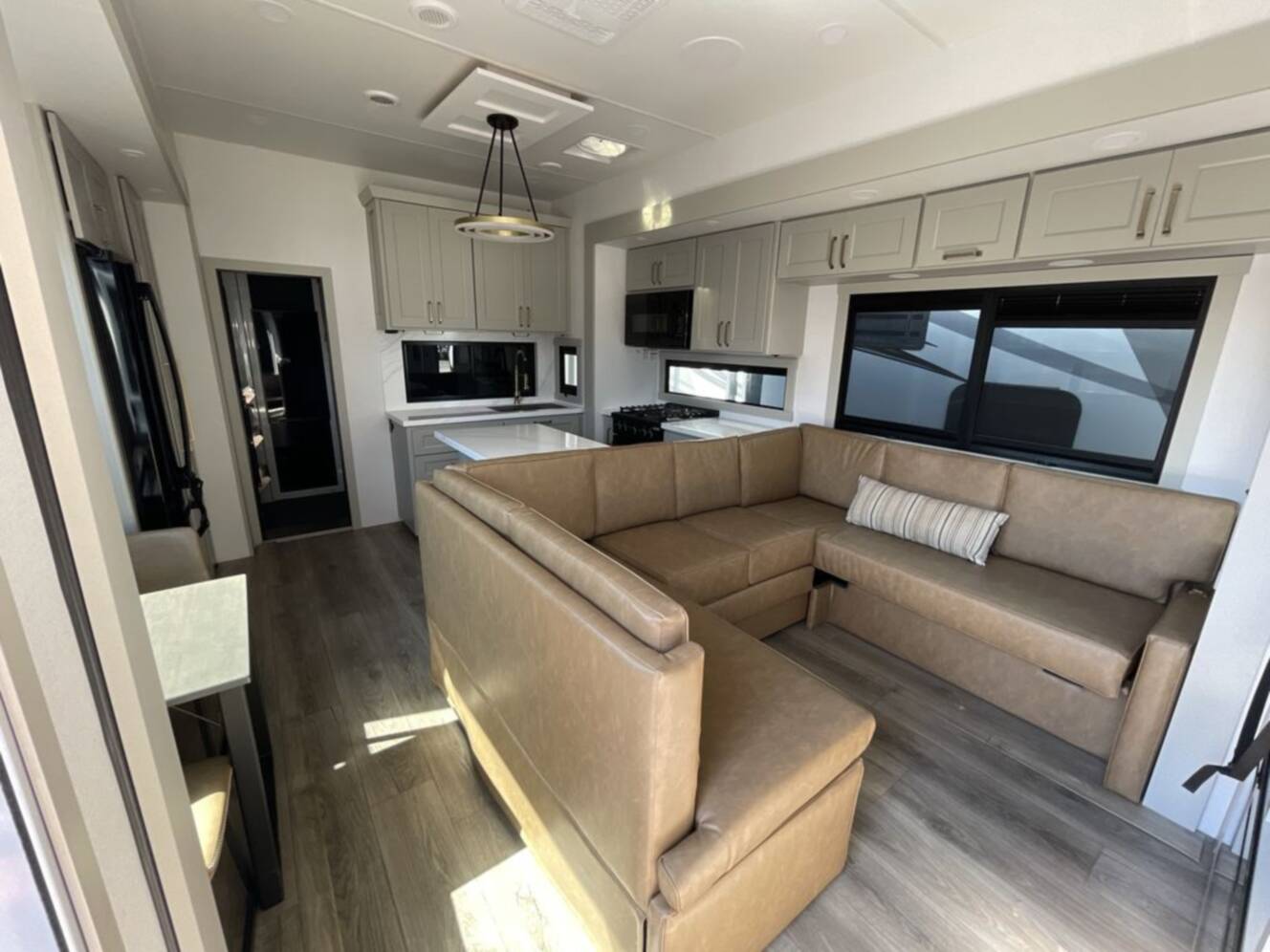 A photo of this 2025 Brinkley Model G 3250