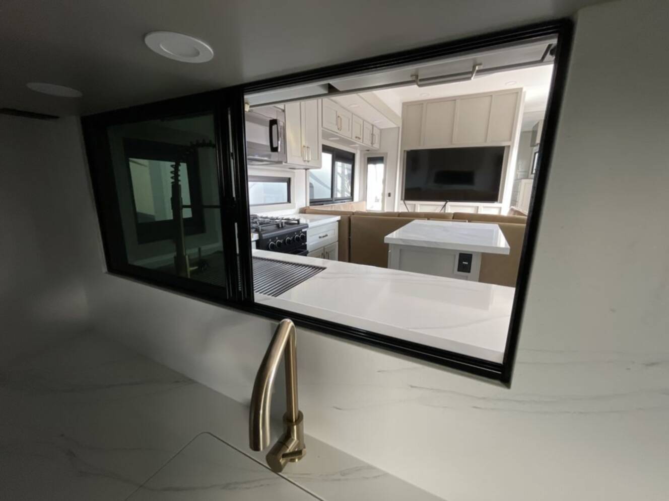 A photo of this 2025 Brinkley Model G 3250