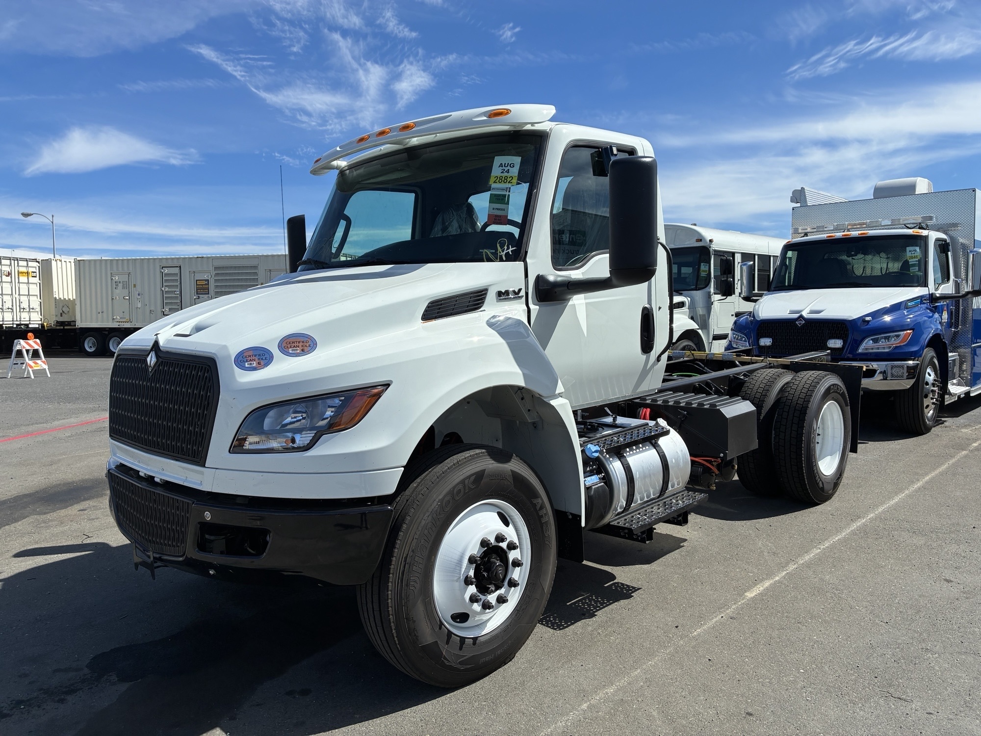 2027 INTERNATIONAL MV607 in San Leandro, CA