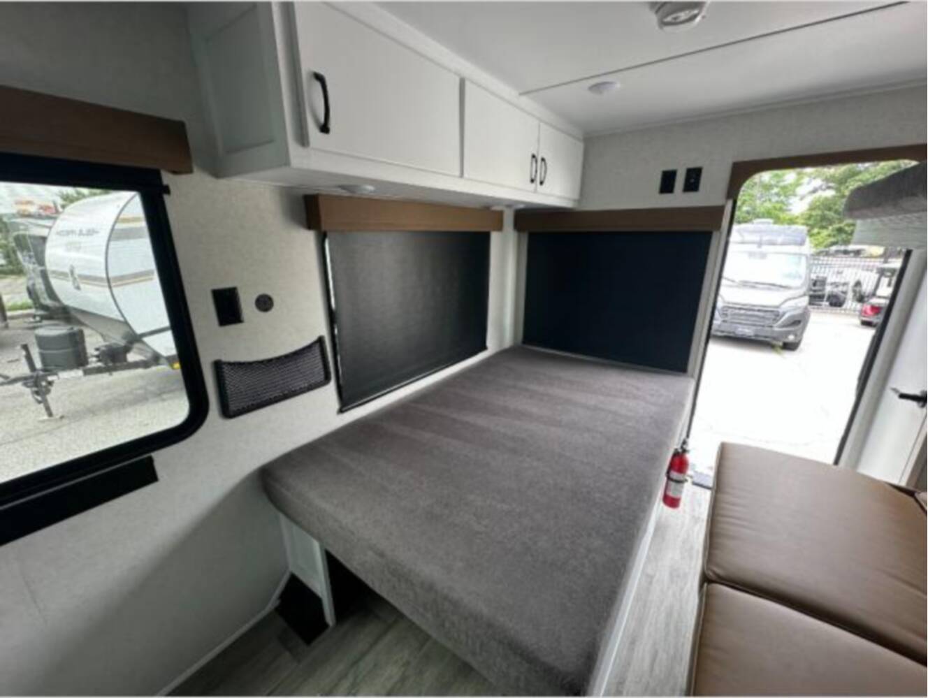 A photo of this 2026 Modern Buggy Hopper Hopper 1