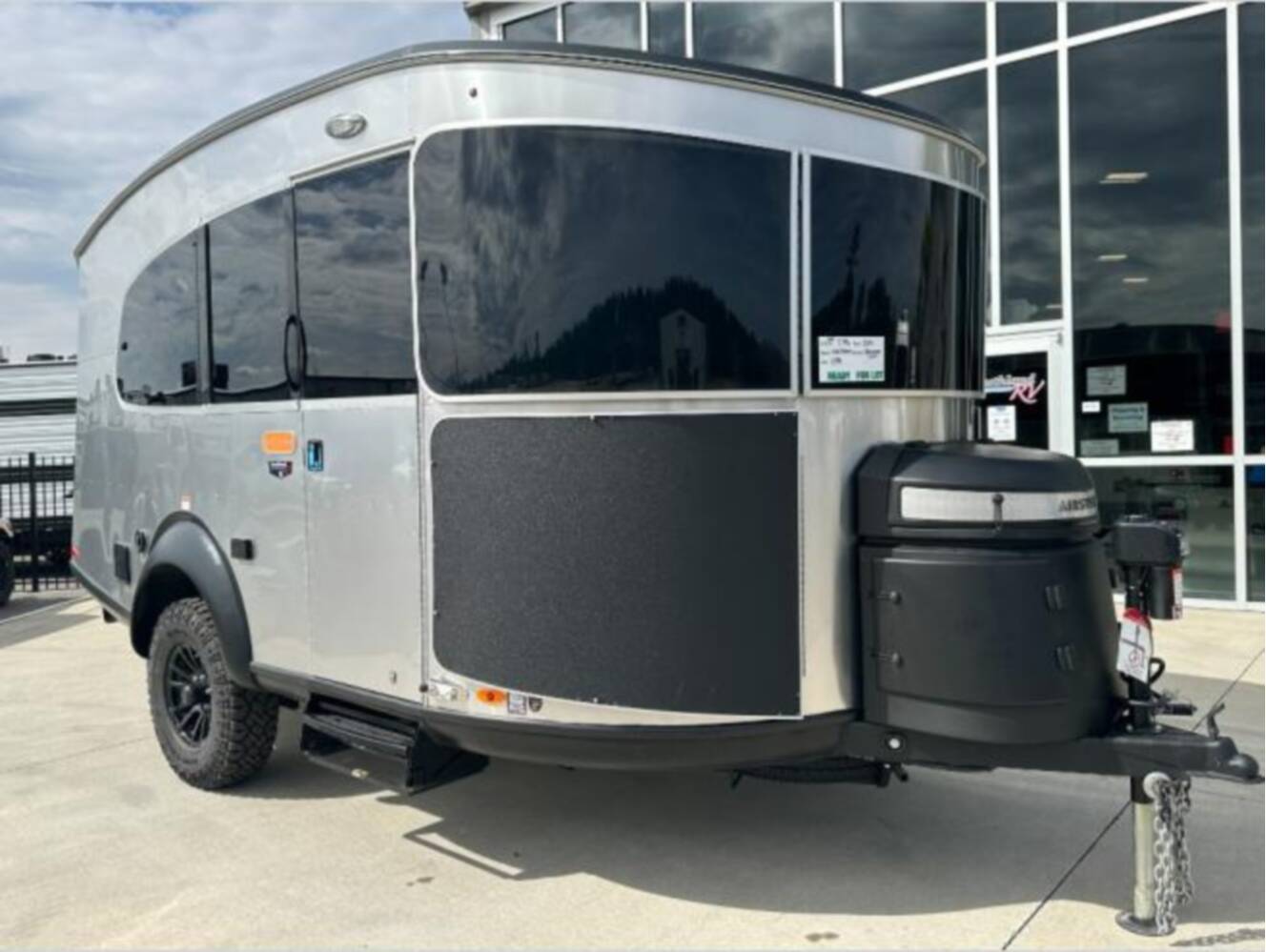 A photo of this 2026 Airstream Basecamp Xe 20Xe