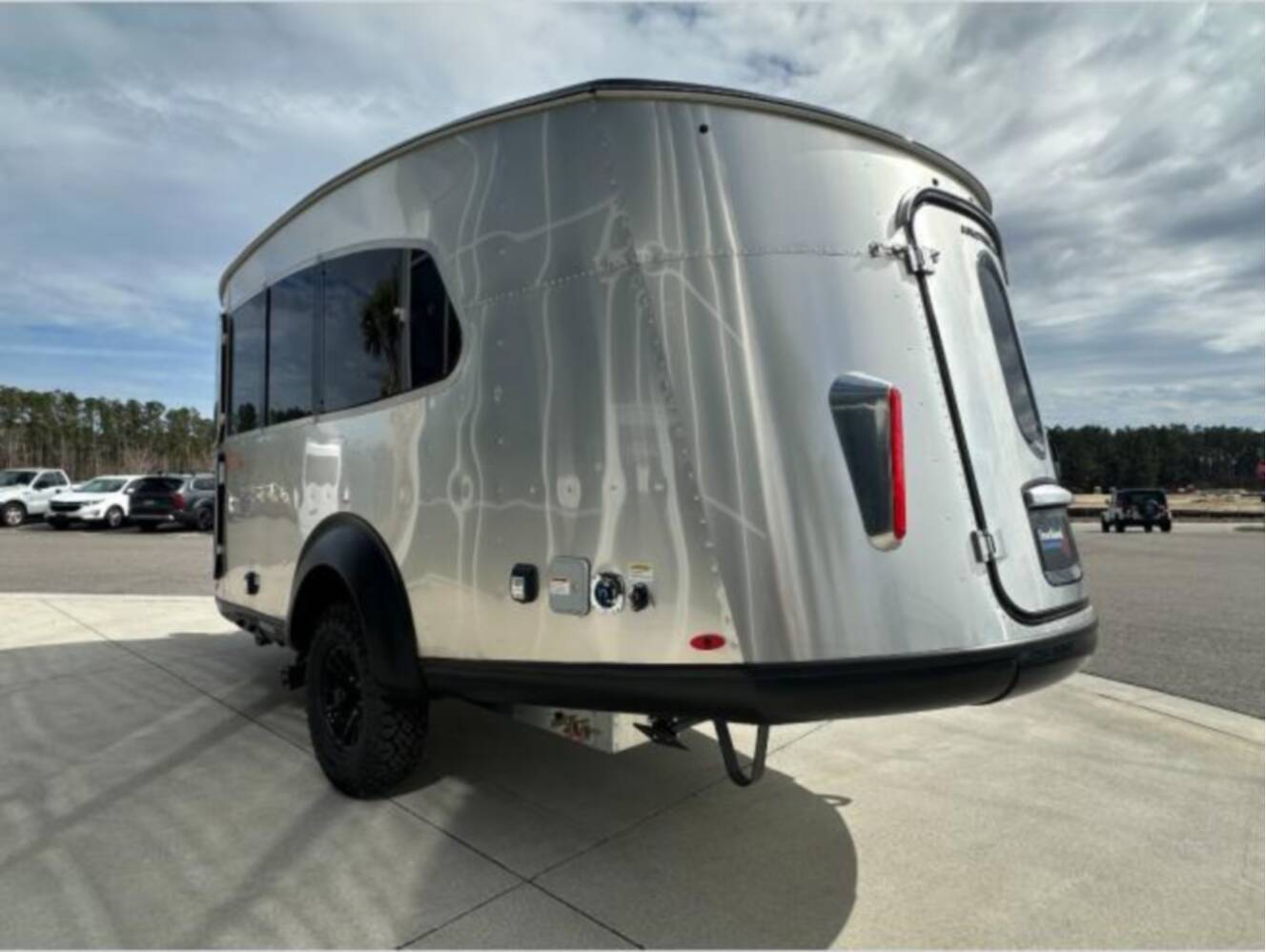 A photo of this 2026 Airstream Basecamp Xe 20Xe