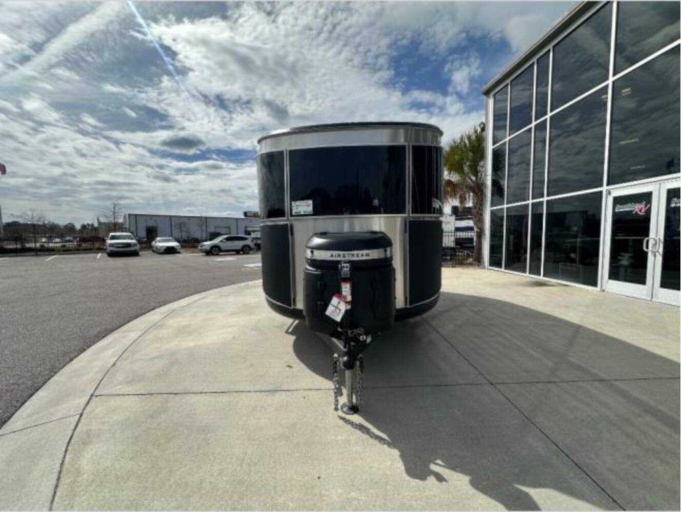 A photo of this 2026 Airstream Basecamp Xe 20Xe