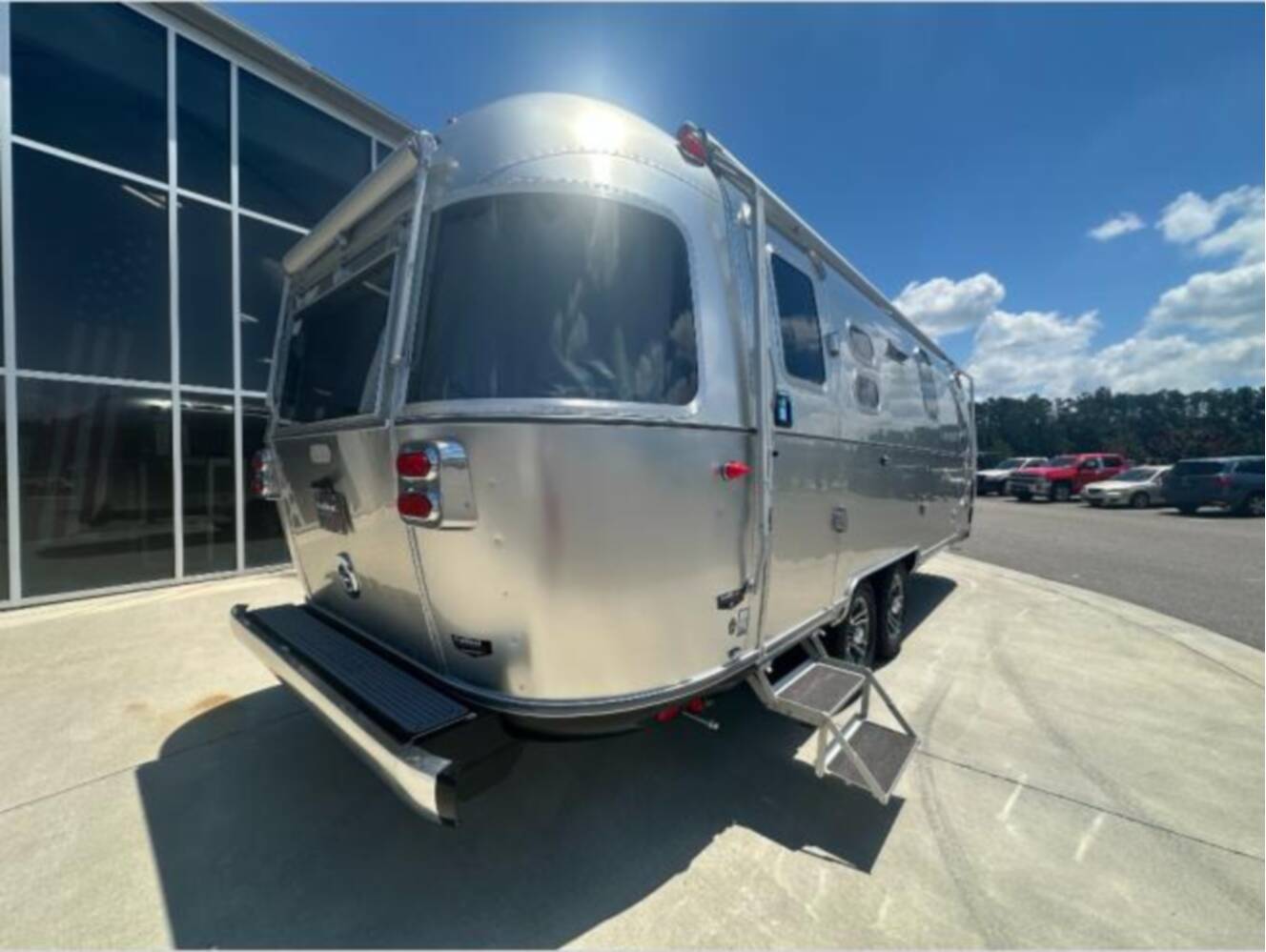 A photo of this 2027 Airstream Trade Wind 25FB Twin