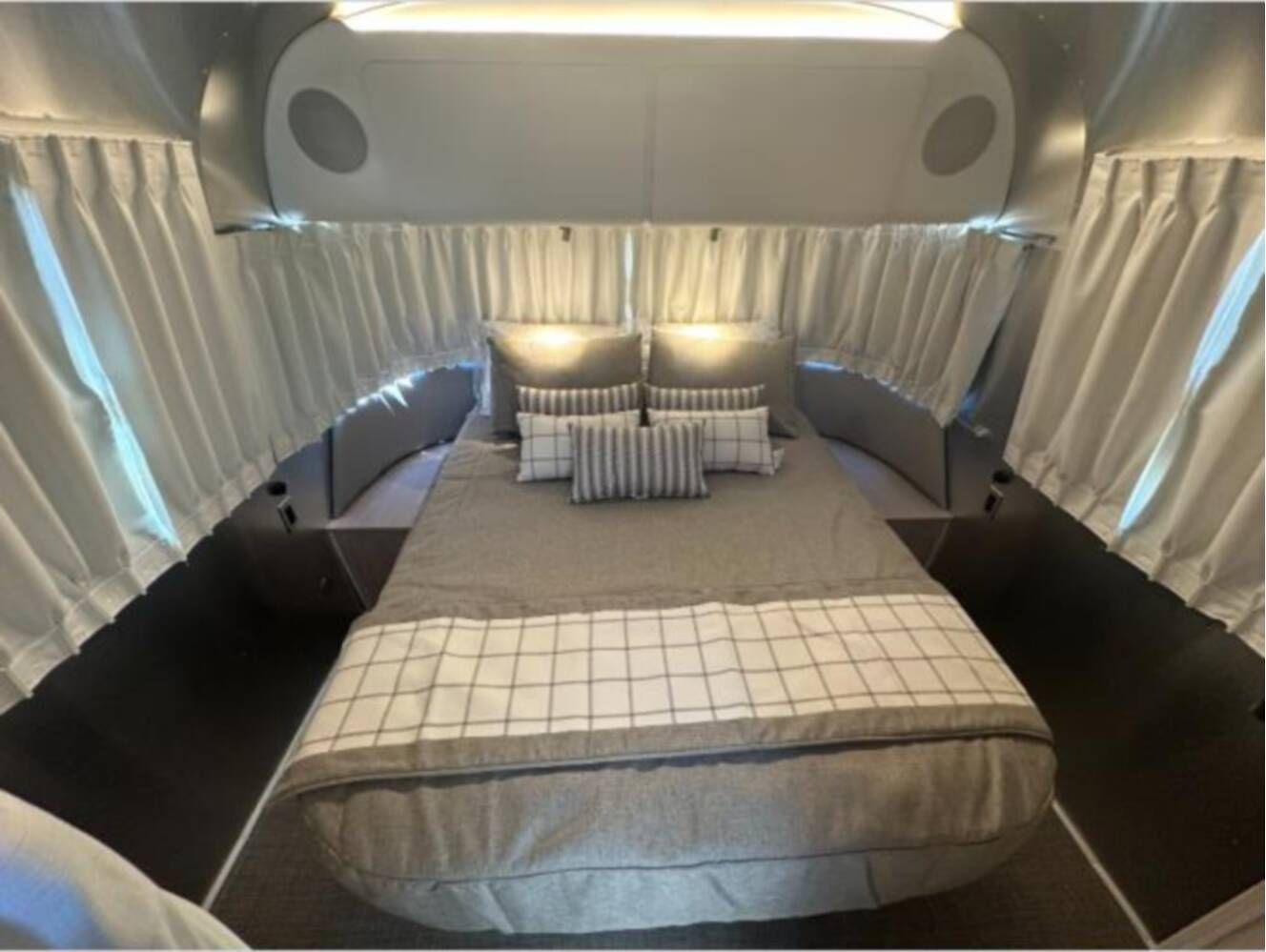 A photo of this 2026 Airstream Trade Wind 25FB Twin