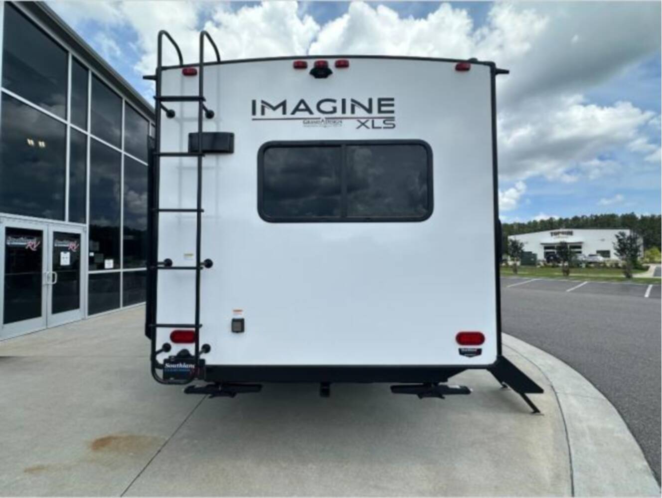 A photo of this 2026 Grand Design Imagine XLS 23LDE