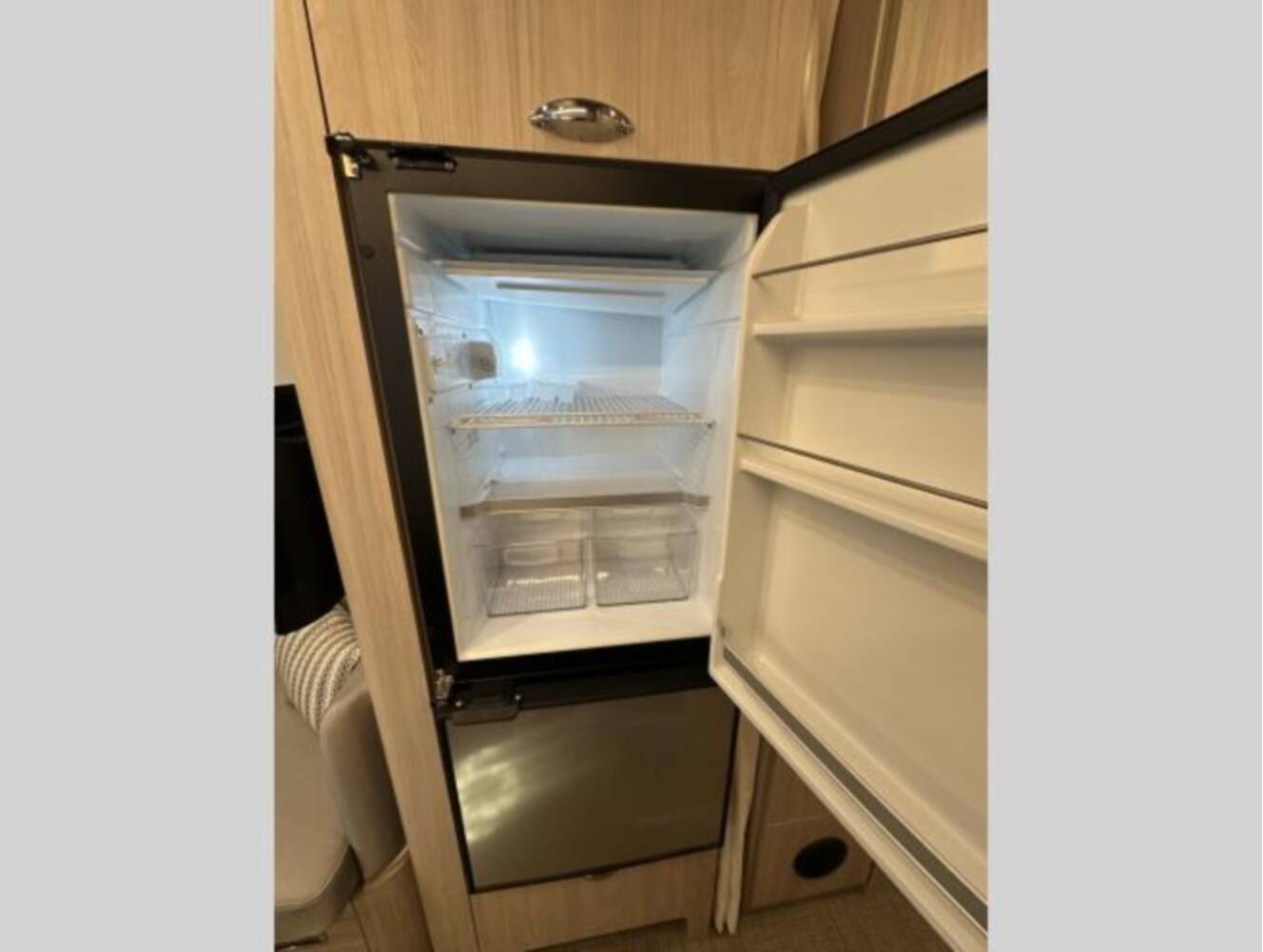 A photo of this 2027 Airstream Globetrotter 25FB Twin