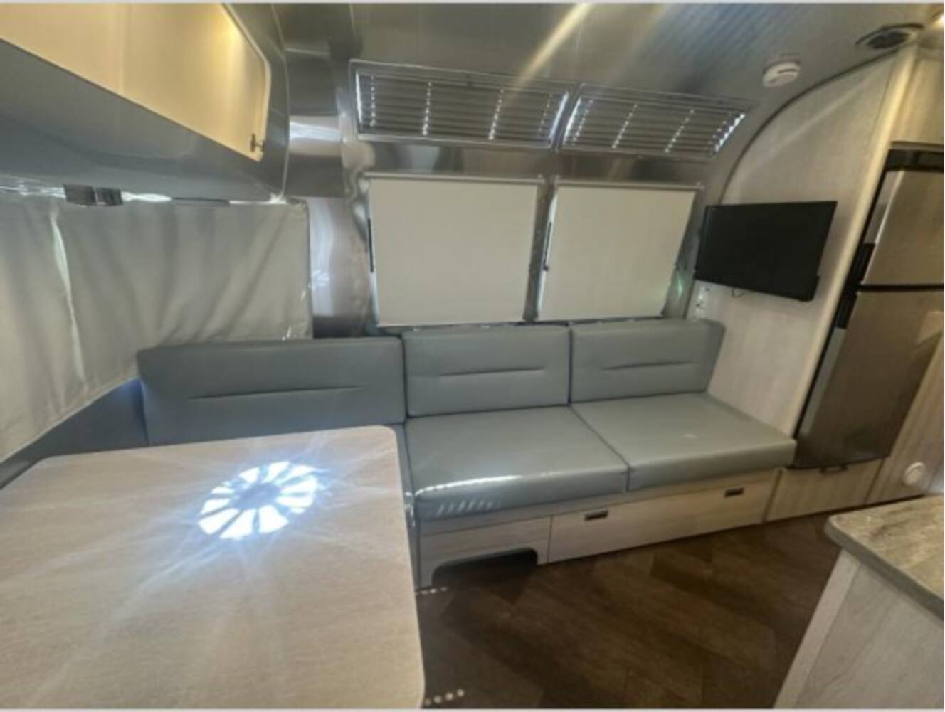 A photo of this 2023 Airstream International 25FB Twin