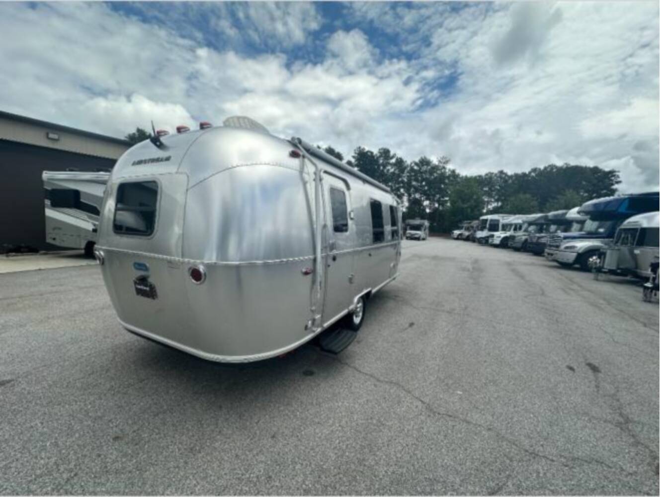 A photo of this 2024 Airstream Bambi 22FB
