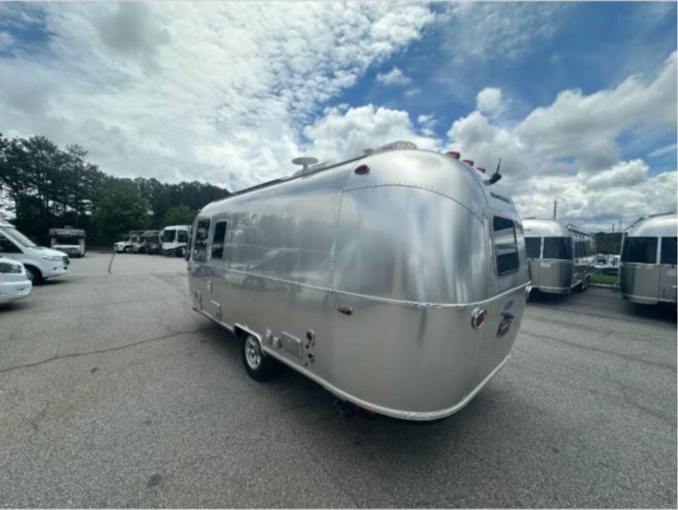 A photo of this 2024 Airstream Bambi 22FB