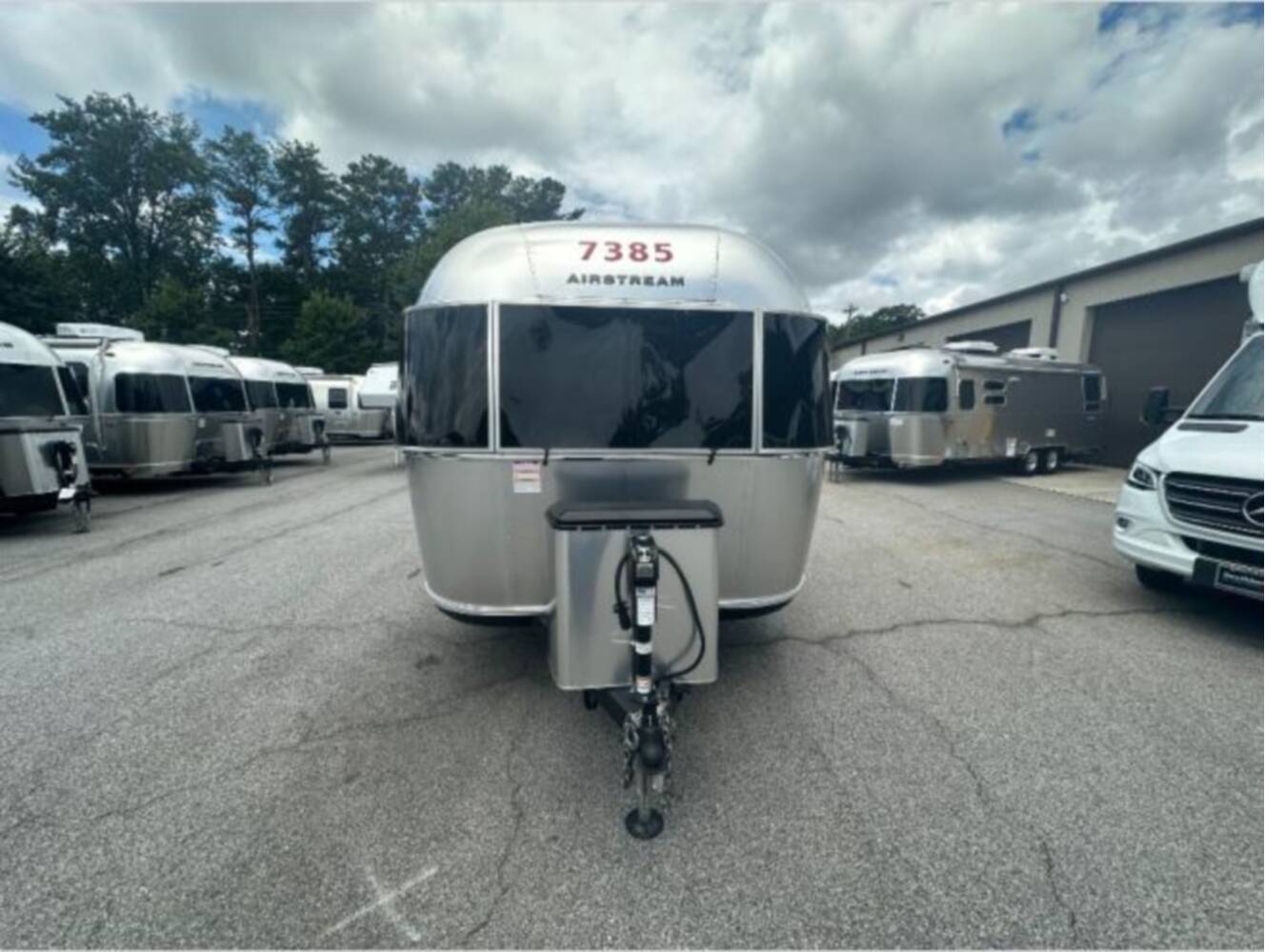 A photo of this 2024 Airstream Bambi 22FB