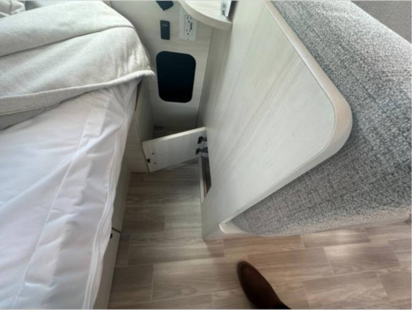 A photo of this 2024 Airstream Bambi 22FB