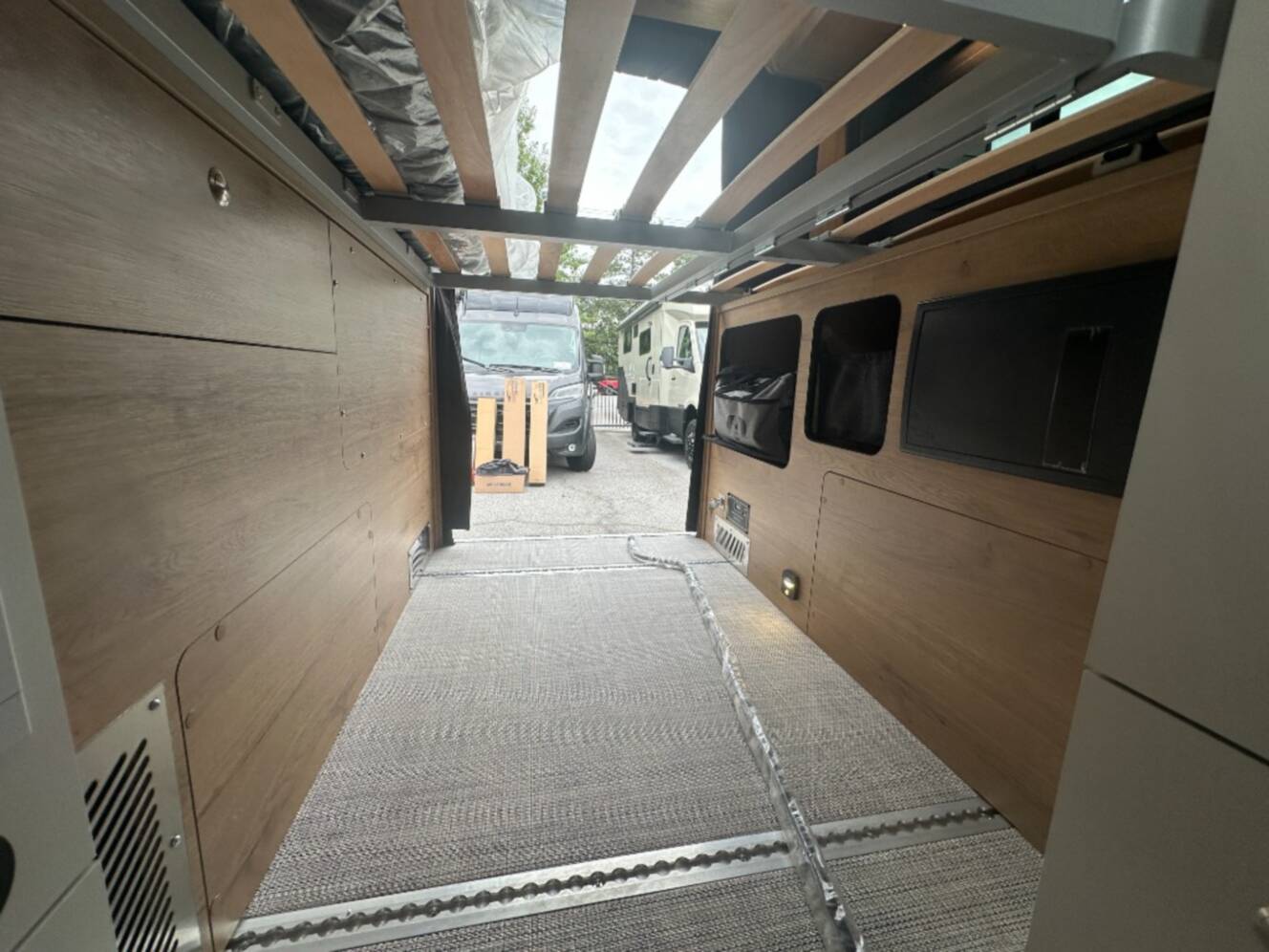 A photo of this 2027 Airstream Rangeline 21PS