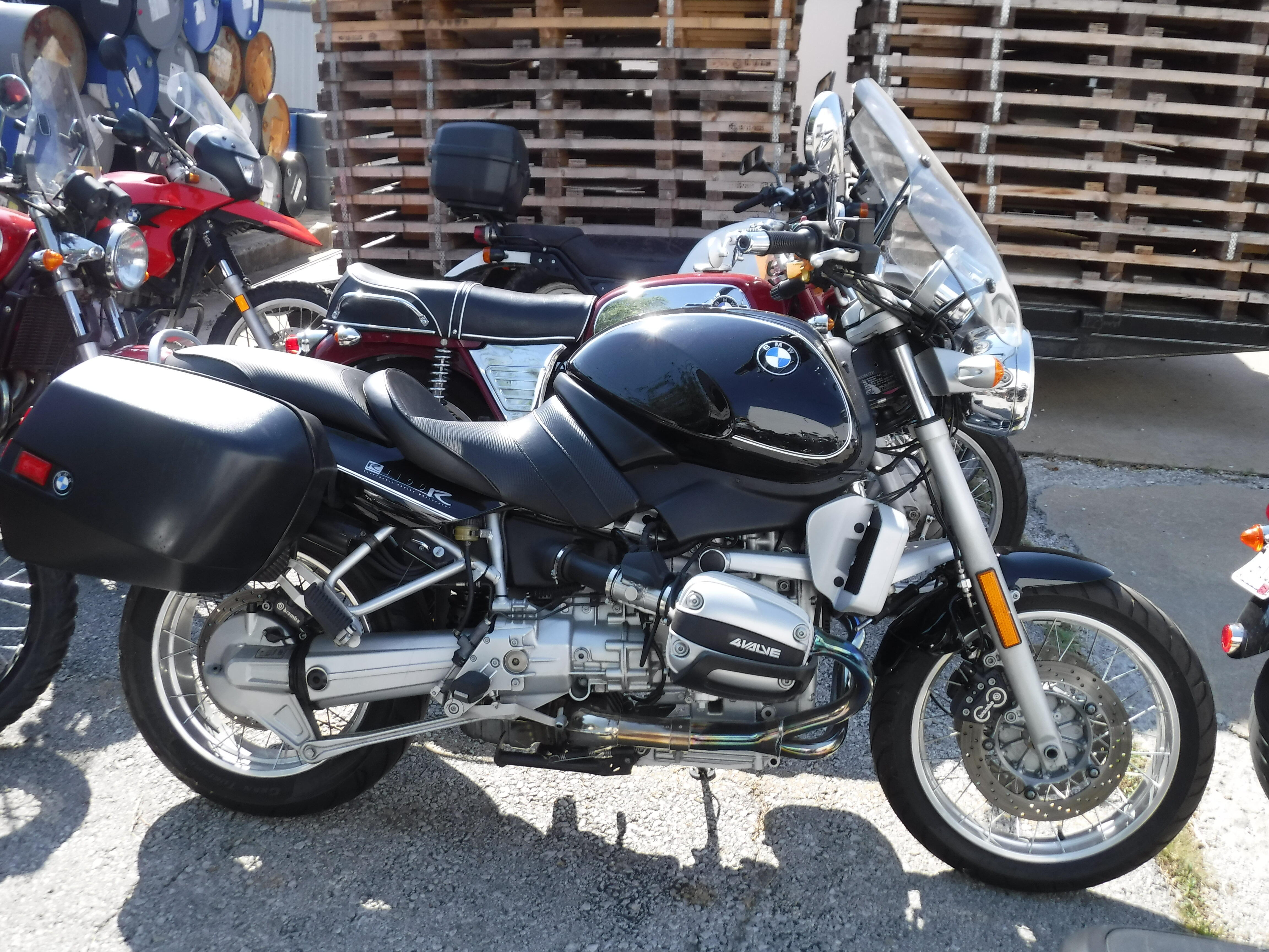 1999 BMW R 1100 R in Kansas City, MO