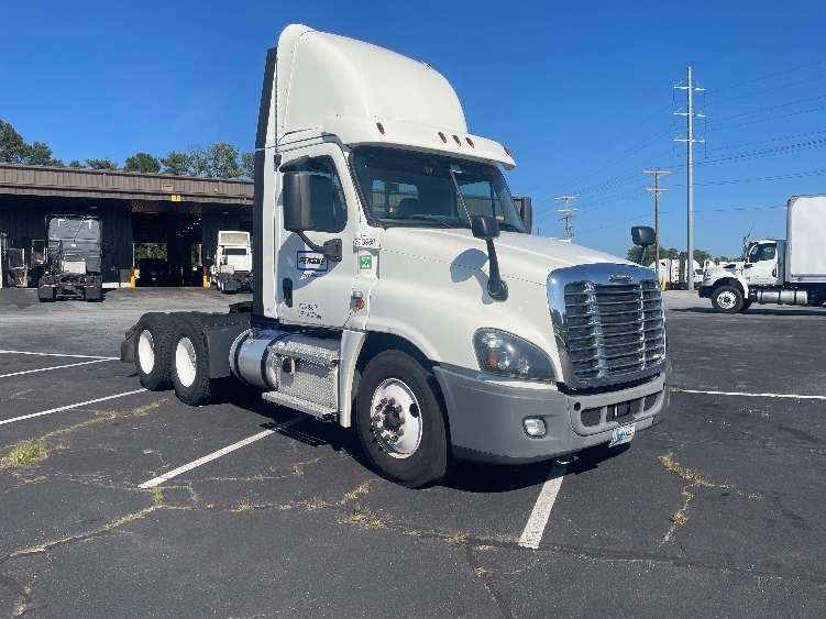 2020 FREIGHTLINER CASCADIA 125 in Spartanburg, SC