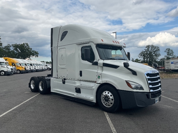 2023 FREIGHTLINER CASCADIA 126 in Millville, NJ