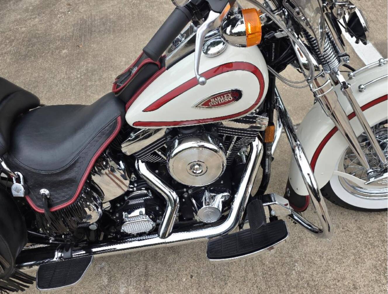 A photo of this 1997 Harley-Davidson HERITAGE SPRINGER