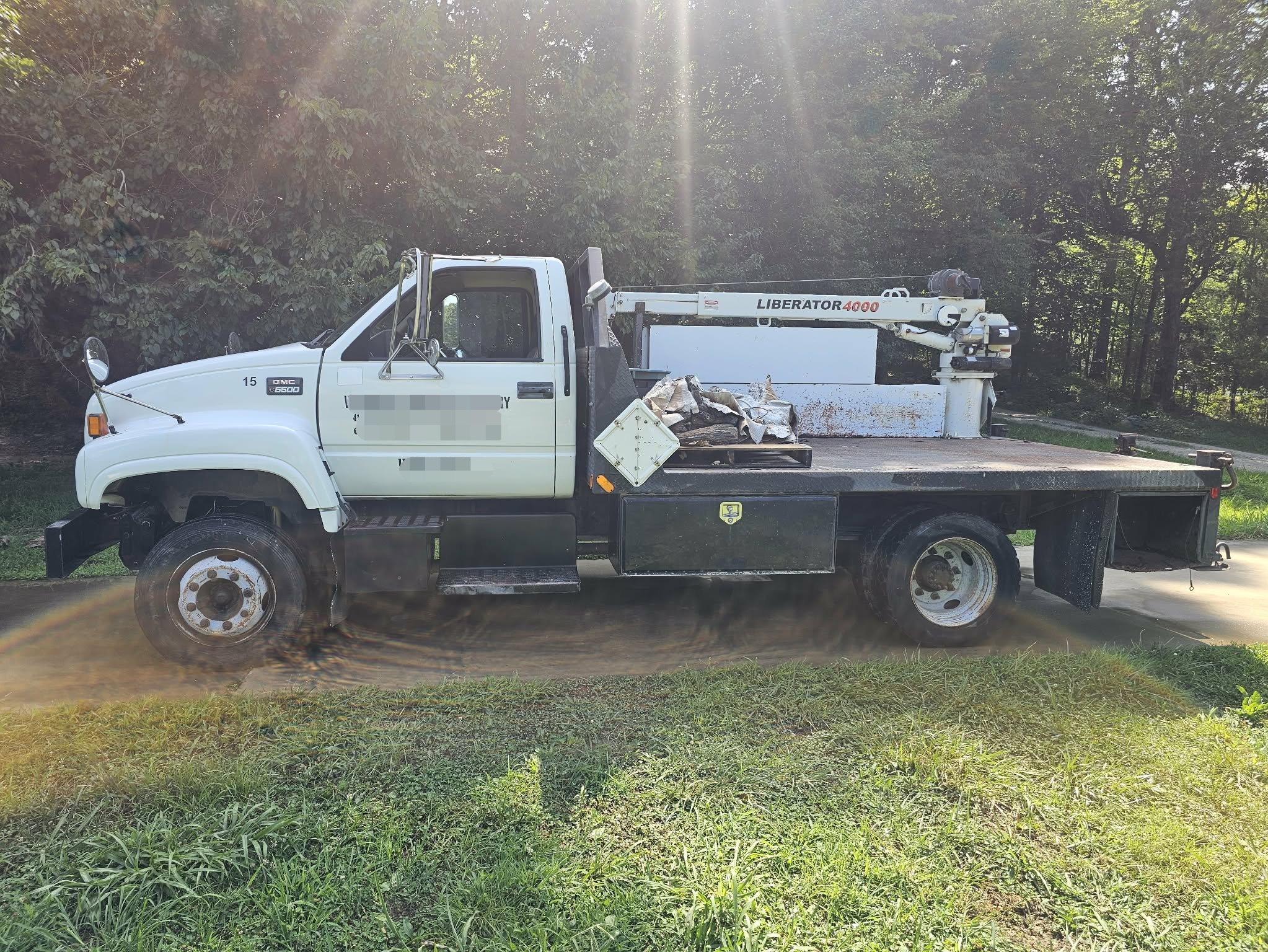 2002 GMC C6500 TOPKICK TOPKICK in Hartsville, TN